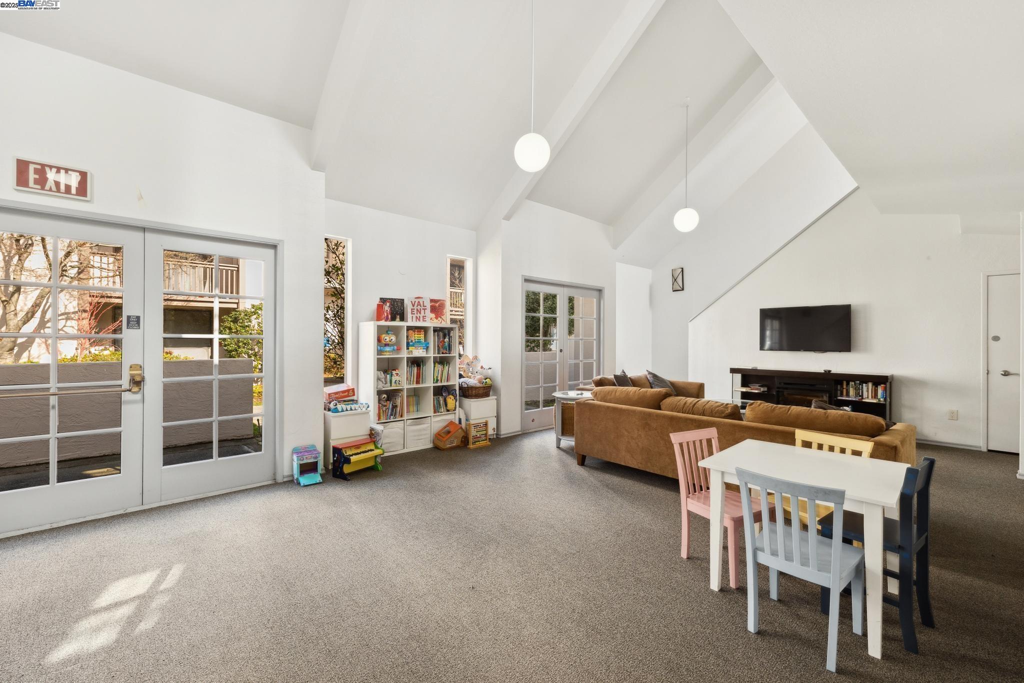 Detail Gallery Image 46 of 56 For 2101 Shoreline Dr #249,  Alameda,  CA 94501 - 2 Beds | 2 Baths