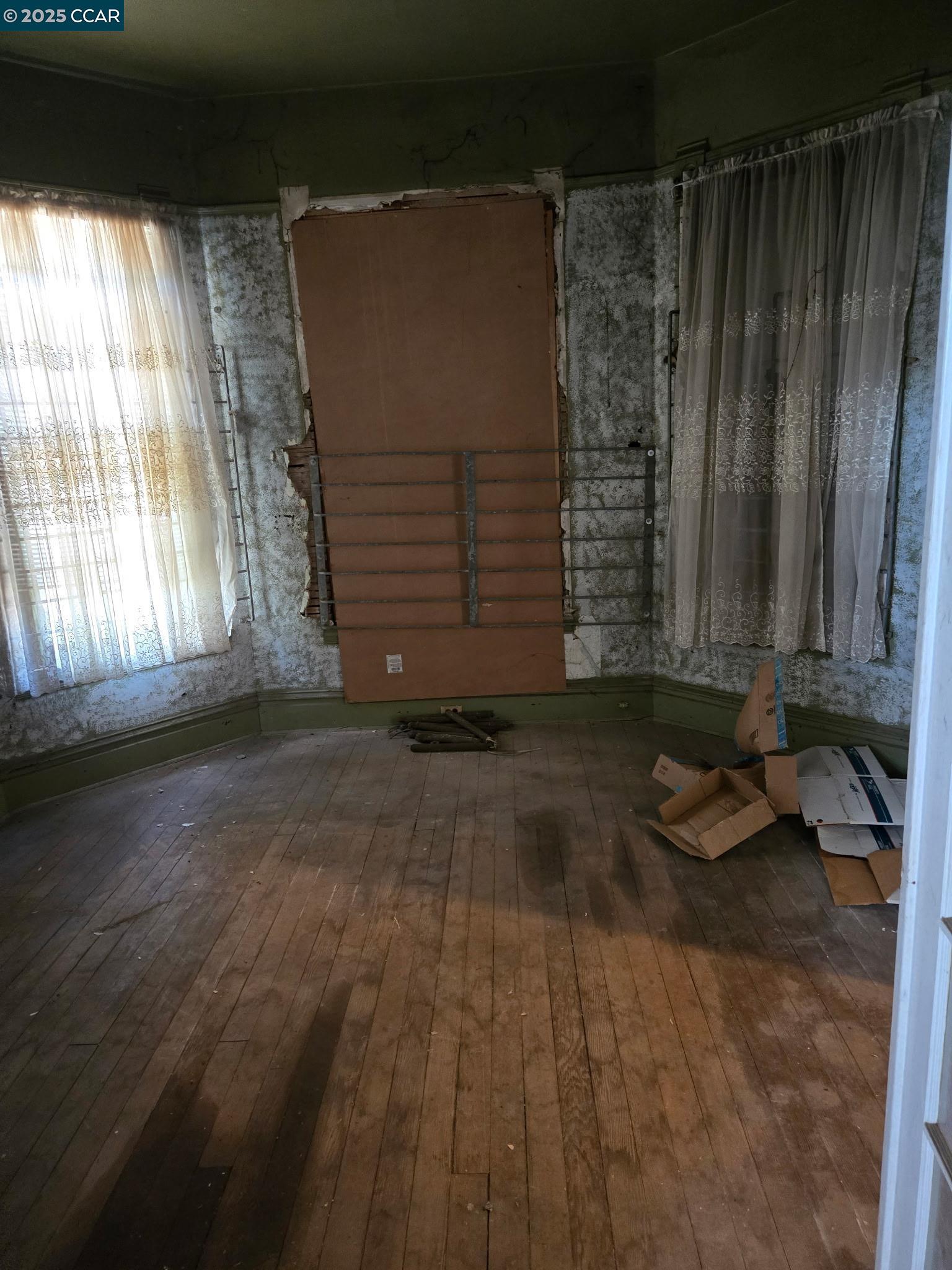 Detail Gallery Image 16 of 19 For 151 S 3rd Ave, Oakdale,  CA 95361 - 4 Beds | 2 Baths