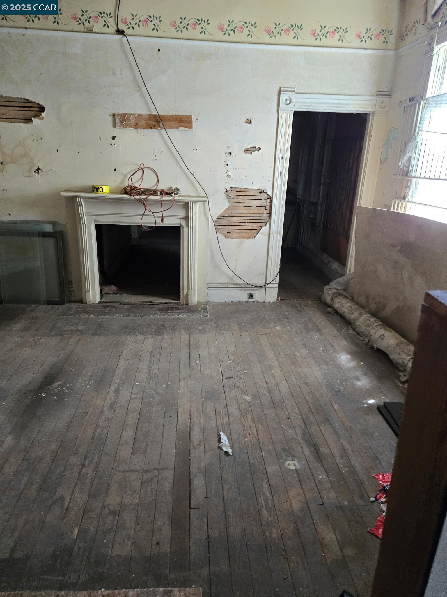 Detail Gallery Image 10 of 19 For 151 S 3rd Ave, Oakdale,  CA 95361 - 4 Beds | 2 Baths