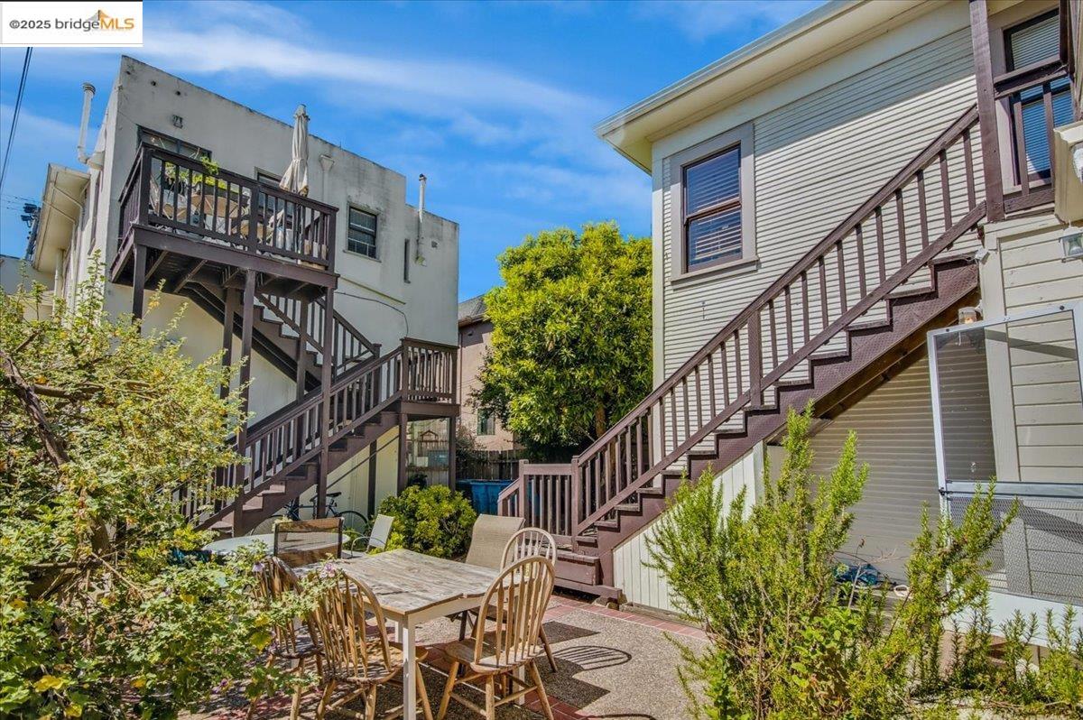 Detail Gallery Image 17 of 17 For 1827 Berkeley Way, Berkeley,  CA 94703 - – Beds | – Baths