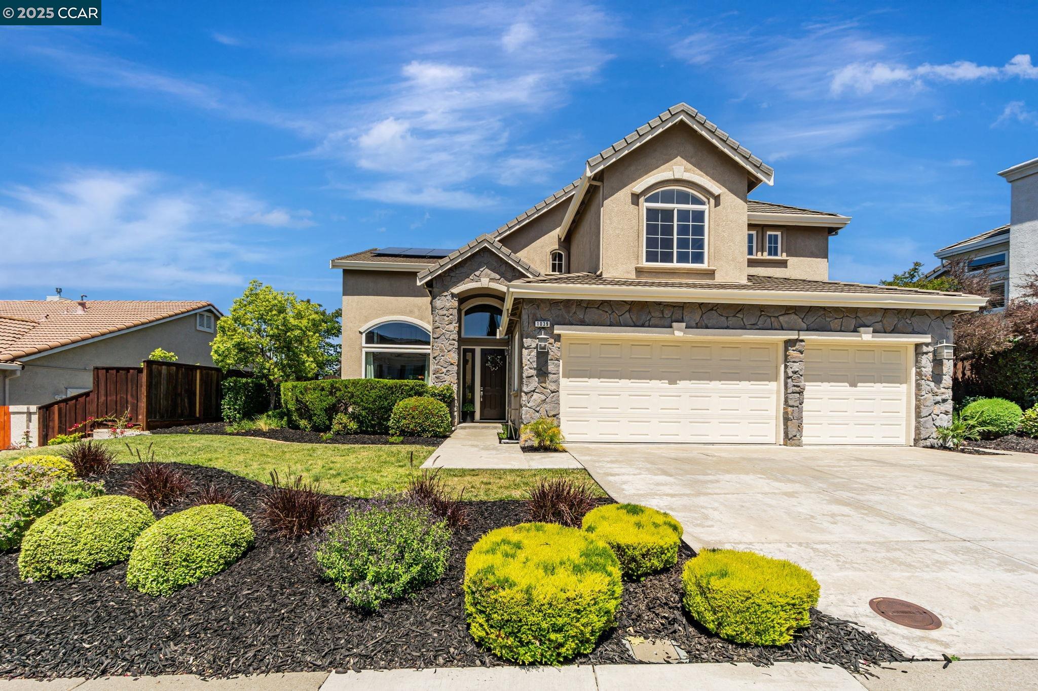Detail Gallery Image 2 of 56 For 1039 Rolling Woods Way, Concord,  CA 94521 - 4 Beds | 3/1 Baths