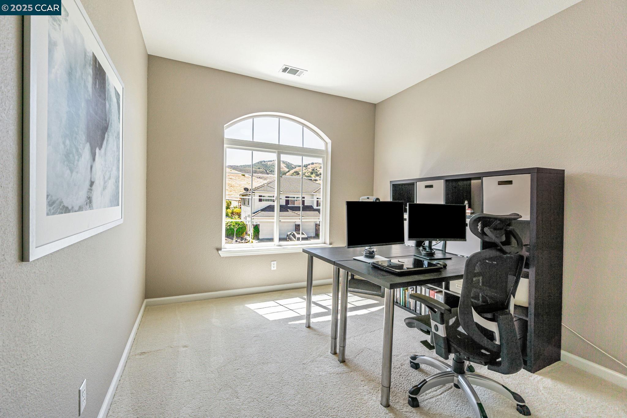 Detail Gallery Image 35 of 56 For 1039 Rolling Woods Way, Concord,  CA 94521 - 4 Beds | 3/1 Baths