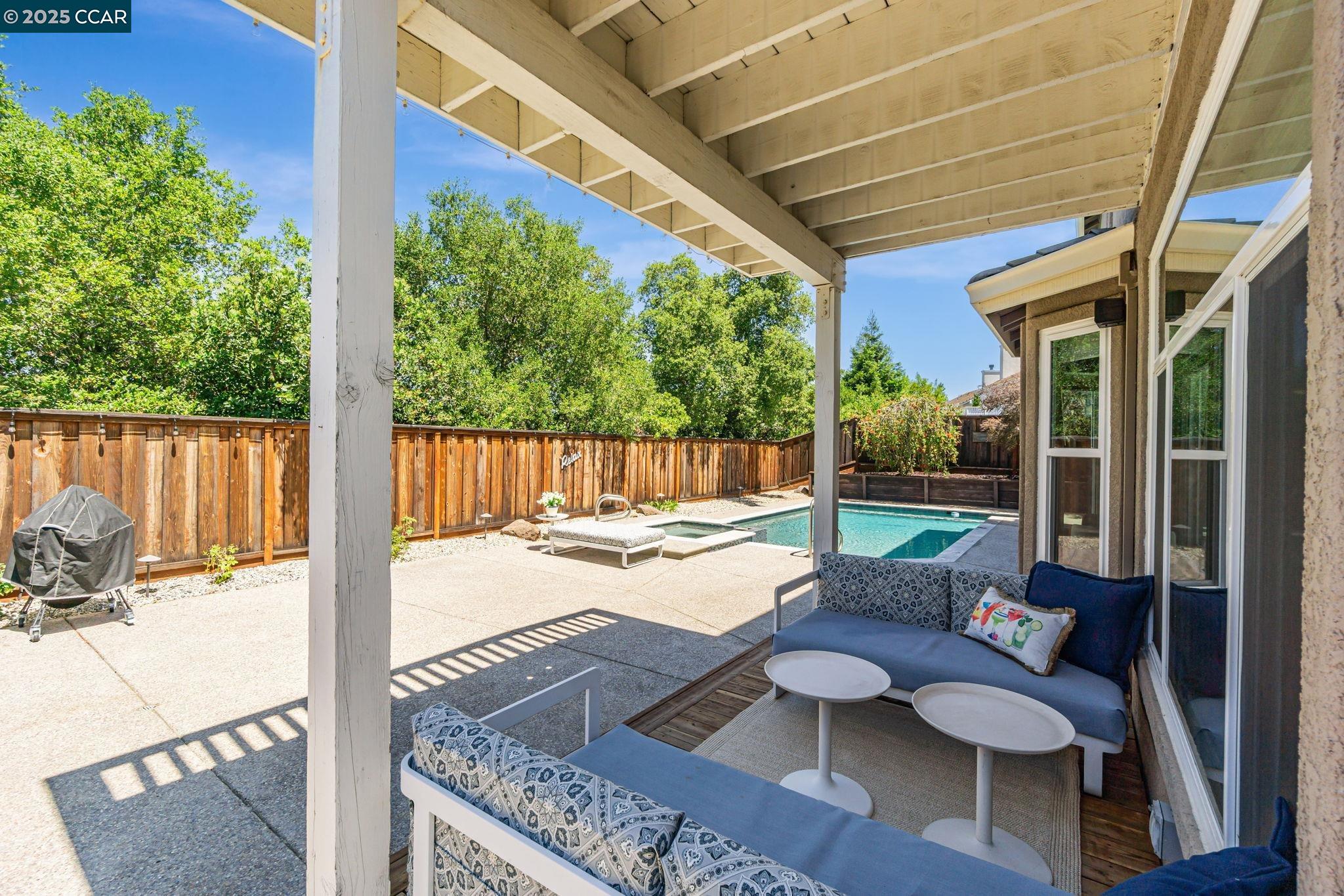 Detail Gallery Image 52 of 56 For 1039 Rolling Woods Way, Concord,  CA 94521 - 4 Beds | 3/1 Baths
