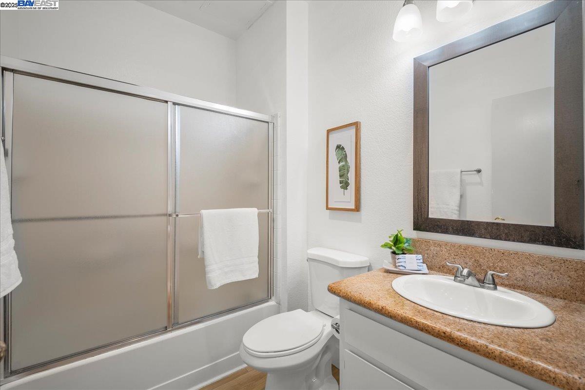 Detail Gallery Image 14 of 17 For 37462 Parish Cir, Fremont,  CA 94536 - 2 Beds | 2 Baths