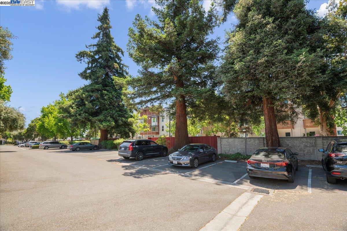 Detail Gallery Image 17 of 17 For 37462 Parish Cir, Fremont,  CA 94536 - 2 Beds | 2 Baths