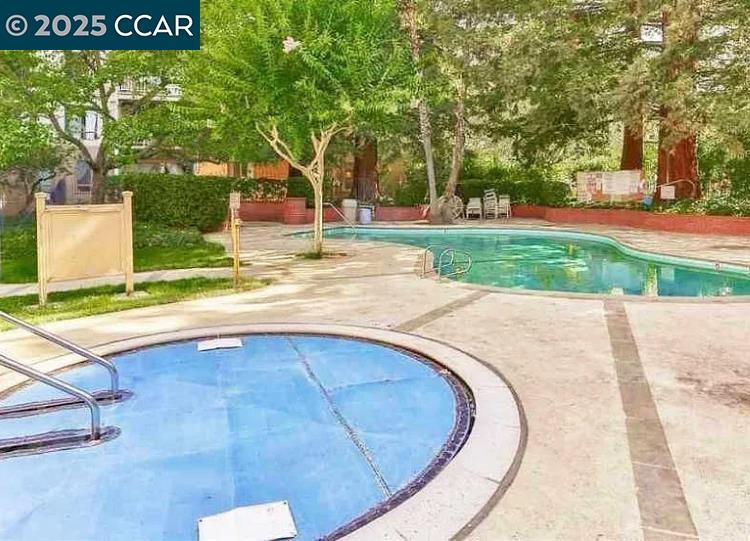 Detail Gallery Image 32 of 35 For 310 N Civic Drive #504,  Walnut Creek,  CA 94596 - 1 Beds | 1 Baths
