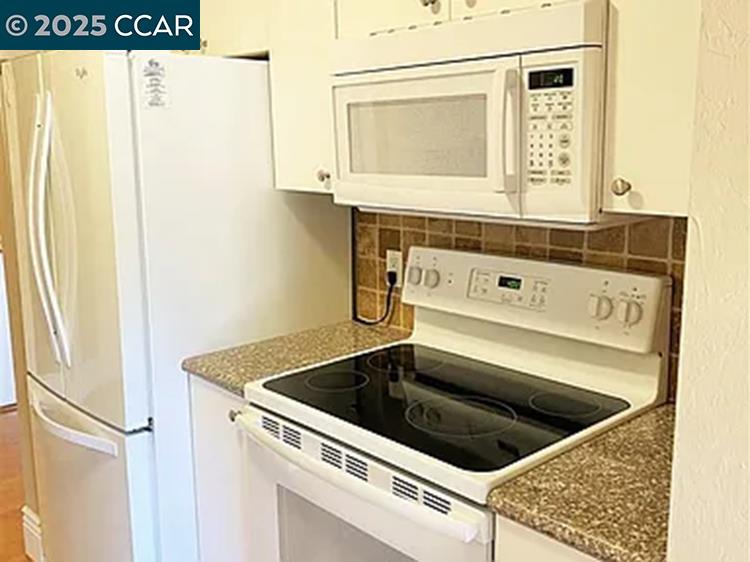 Detail Gallery Image 10 of 35 For 310 N Civic Drive #504,  Walnut Creek,  CA 94596 - 1 Beds | 1 Baths
