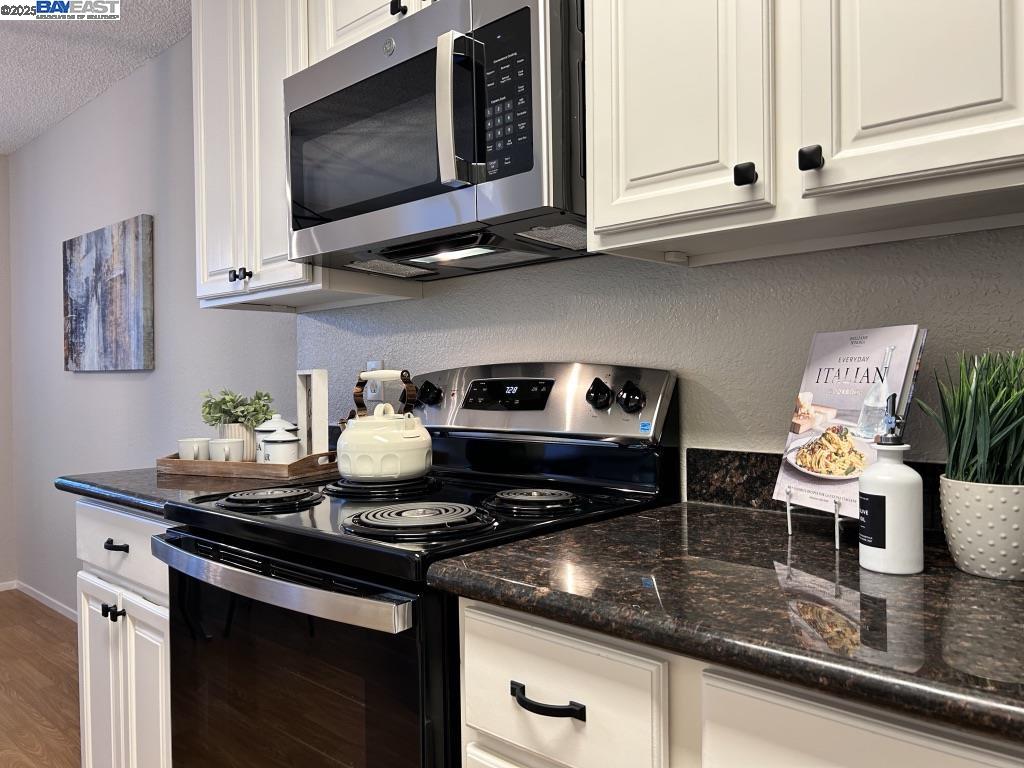 Detail Gallery Image 2 of 23 For 900 Cambridge Dr #26,  Benicia,  CA 94510 - 2 Beds | 1 Baths