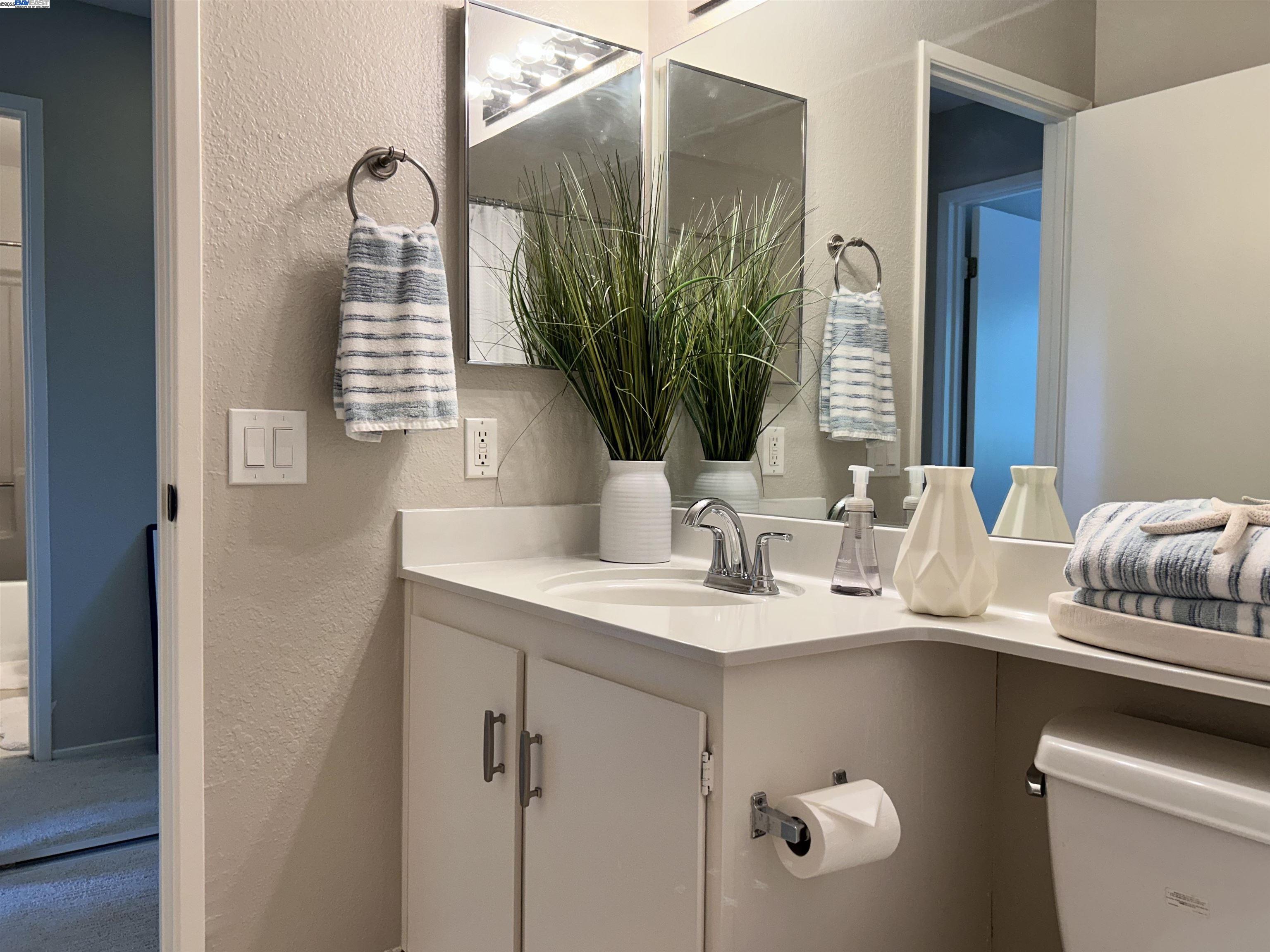 Detail Gallery Image 17 of 23 For 900 Cambridge Dr #26,  Benicia,  CA 94510 - 2 Beds | 1 Baths