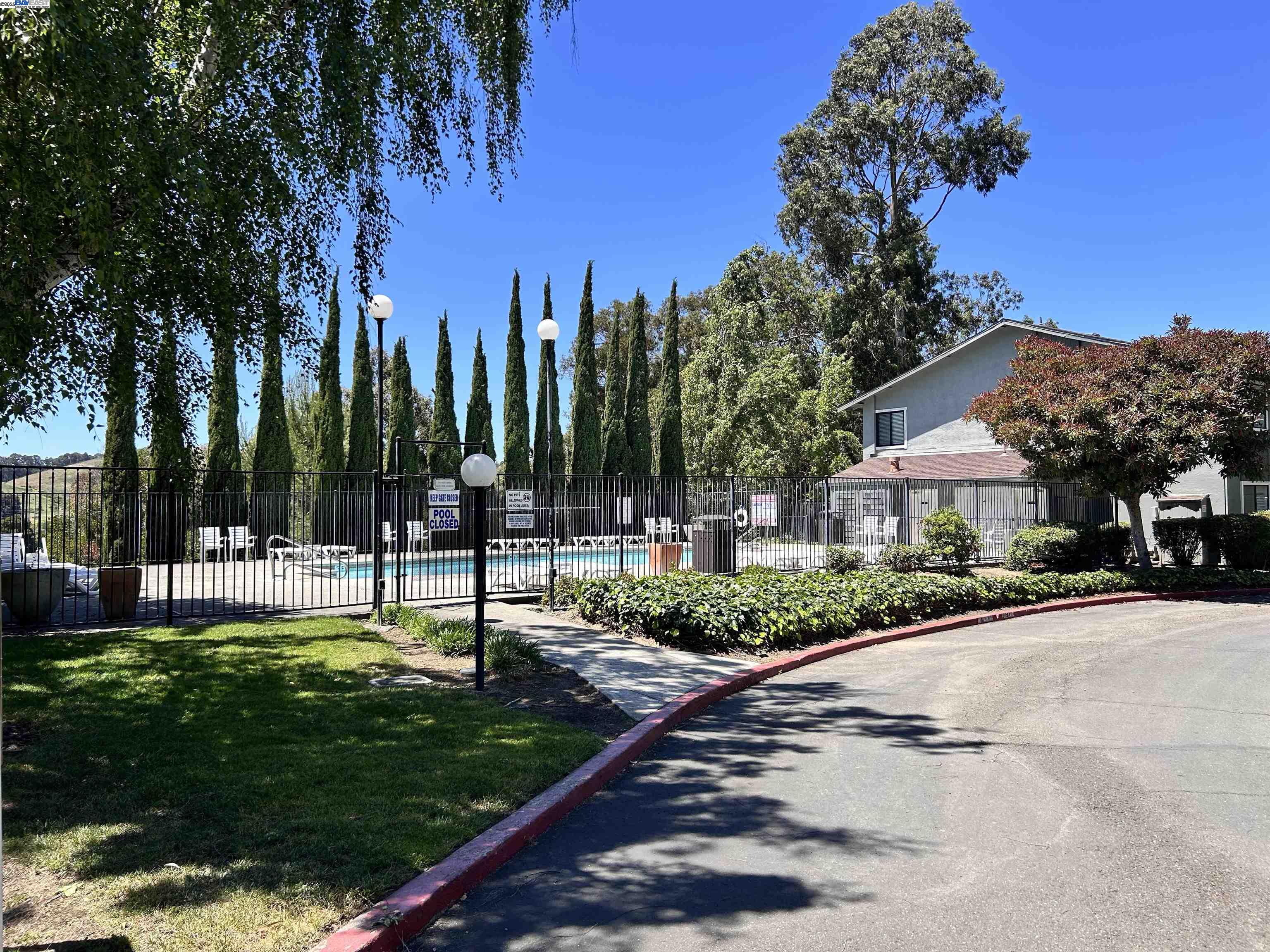 Detail Gallery Image 22 of 23 For 900 Cambridge Dr #26,  Benicia,  CA 94510 - 2 Beds | 1 Baths