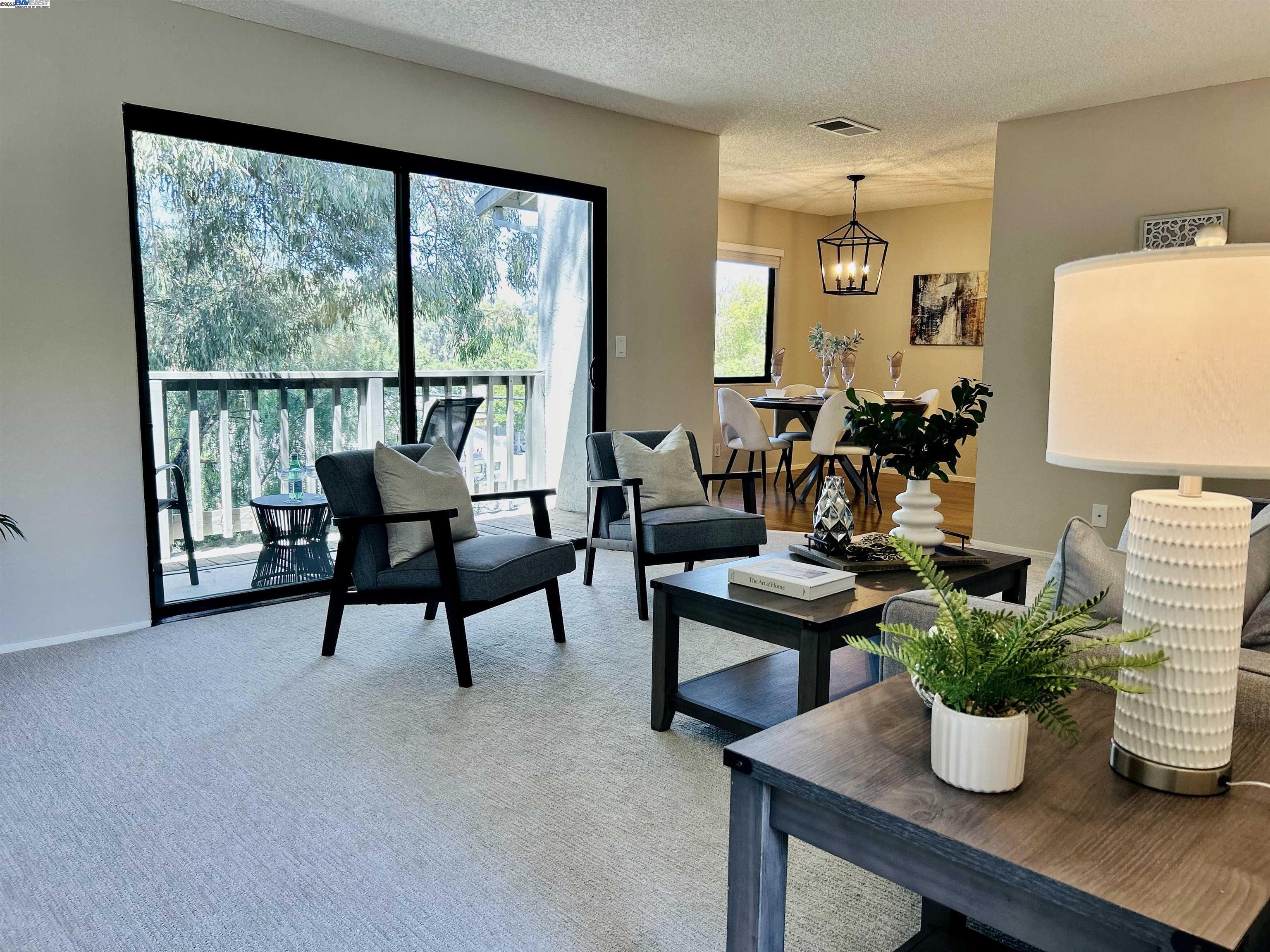 Detail Gallery Image 9 of 23 For 900 Cambridge Dr #26,  Benicia,  CA 94510 - 2 Beds | 1 Baths