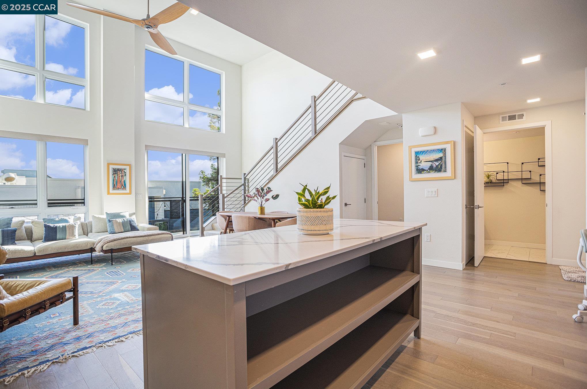 Detail Gallery Image 14 of 44 For 1605 Riviera Ave #602,  Walnut Creek,  CA 94596 - 2 Beds | 2/1 Baths