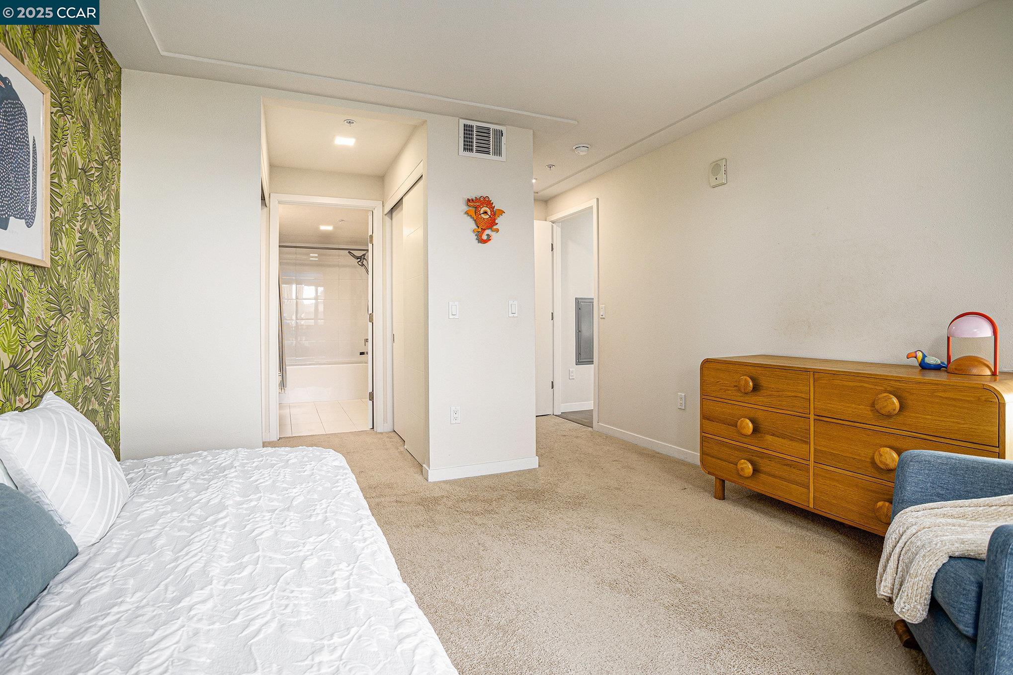 Detail Gallery Image 17 of 44 For 1605 Riviera Ave #602,  Walnut Creek,  CA 94596 - 2 Beds | 2/1 Baths