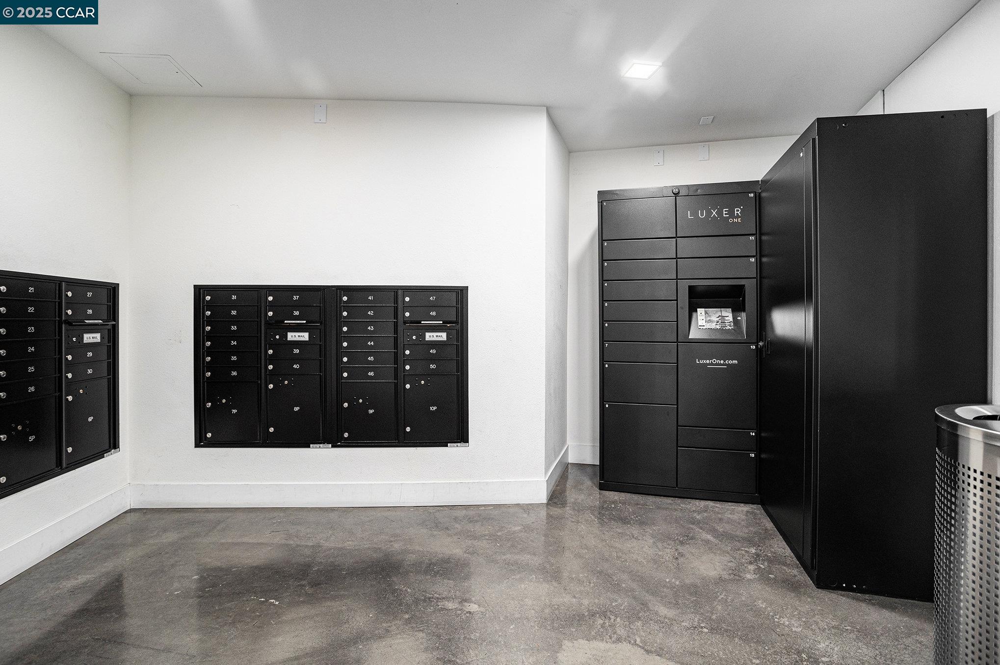 Detail Gallery Image 10 of 44 For 1605 Riviera Ave #602,  Walnut Creek,  CA 94596 - 2 Beds | 2/1 Baths