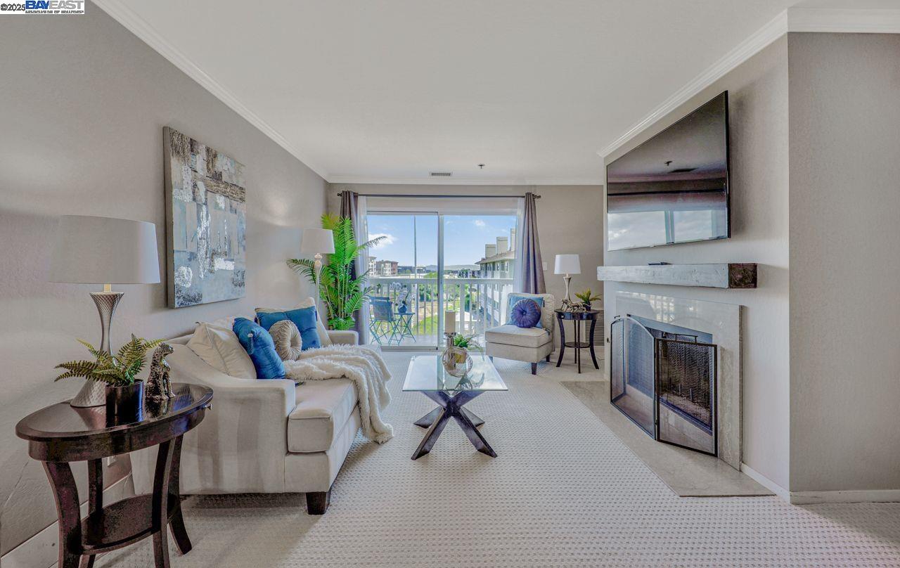 Detail Gallery Image 1 of 29 For 300 Murchison Dr #321,  Millbrae,  CA 94030 - 2 Beds | 2 Baths