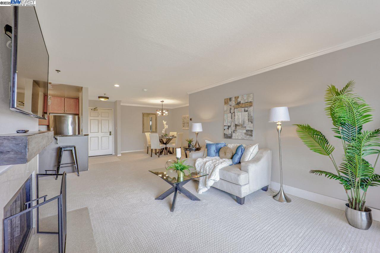 Detail Gallery Image 4 of 29 For 300 Murchison Dr #321,  Millbrae,  CA 94030 - 2 Beds | 2 Baths