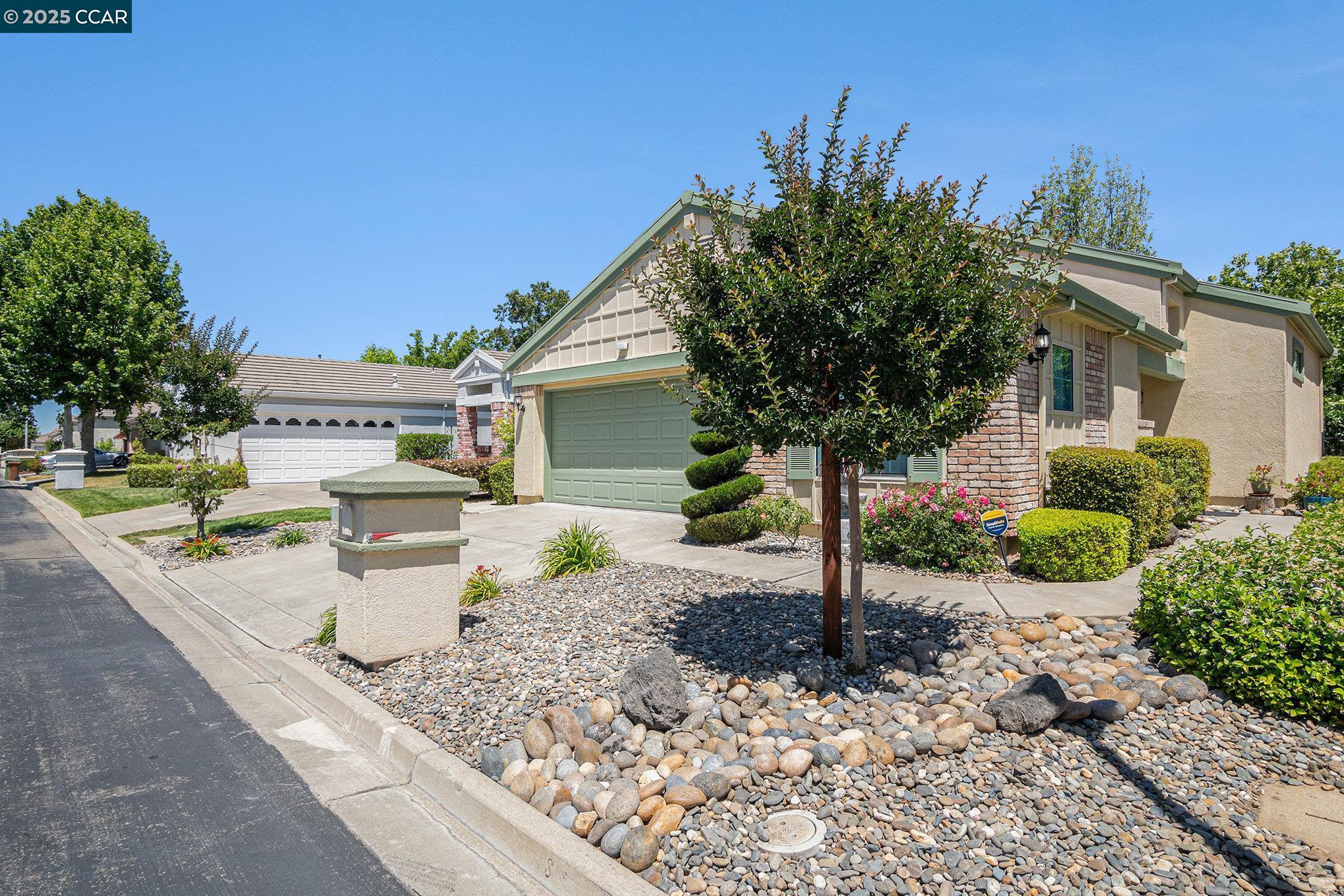 310 Winesap Dr, Brentwood, California 94513, 2 Bedrooms Bedrooms, 7 Rooms Rooms,2 BathroomsBathrooms,Residential,For Sale,310 Winesap Dr,41098652