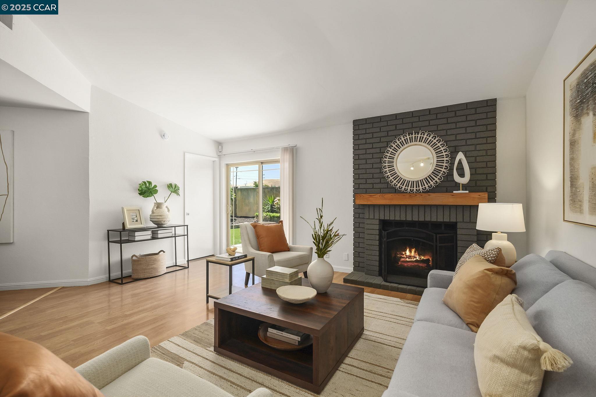 Detail Gallery Image 9 of 30 For 2098 Mendocino Dr, Bay Point,  CA 94565 - 3 Beds | 2 Baths