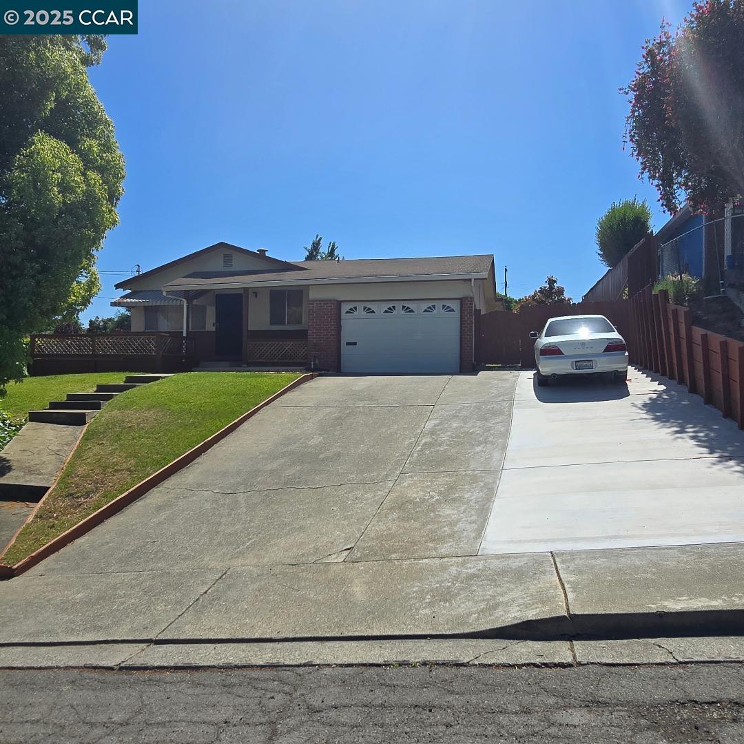 831 6Th St, Vallejo, California 94590, 3 Bedrooms Bedrooms, 6 Rooms Rooms,2 BathroomsBathrooms,Residential,For Sale,831 6Th St,41098654