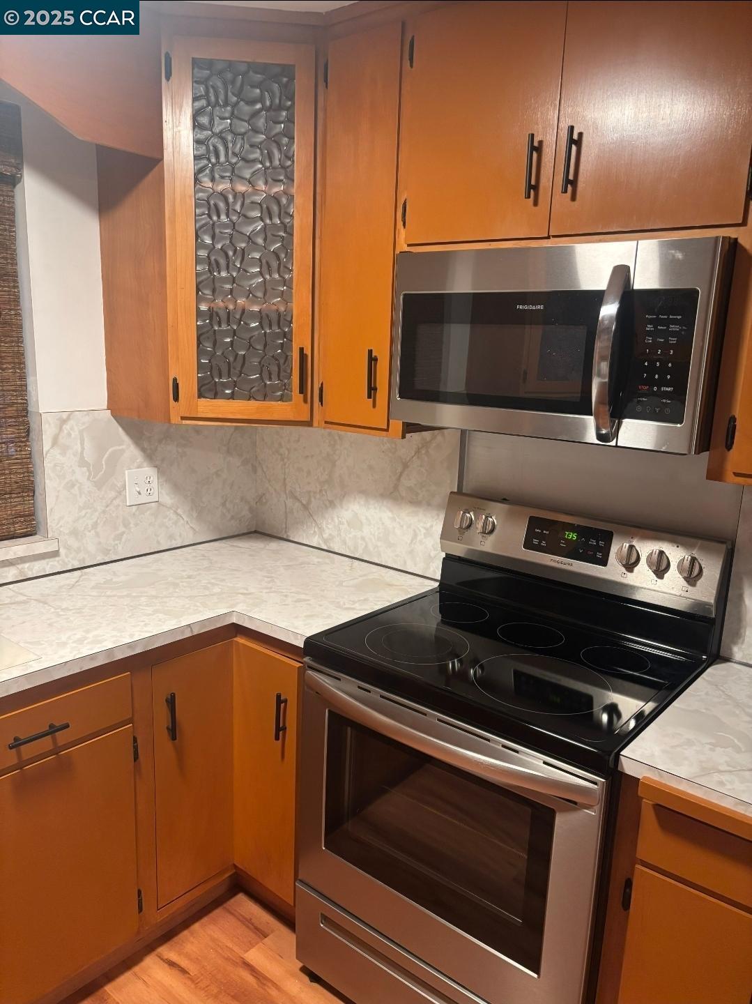 831 6Th St, Vallejo, California 94590, 3 Bedrooms Bedrooms, 6 Rooms Rooms,2 BathroomsBathrooms,Residential,For Sale,831 6Th St,41098654