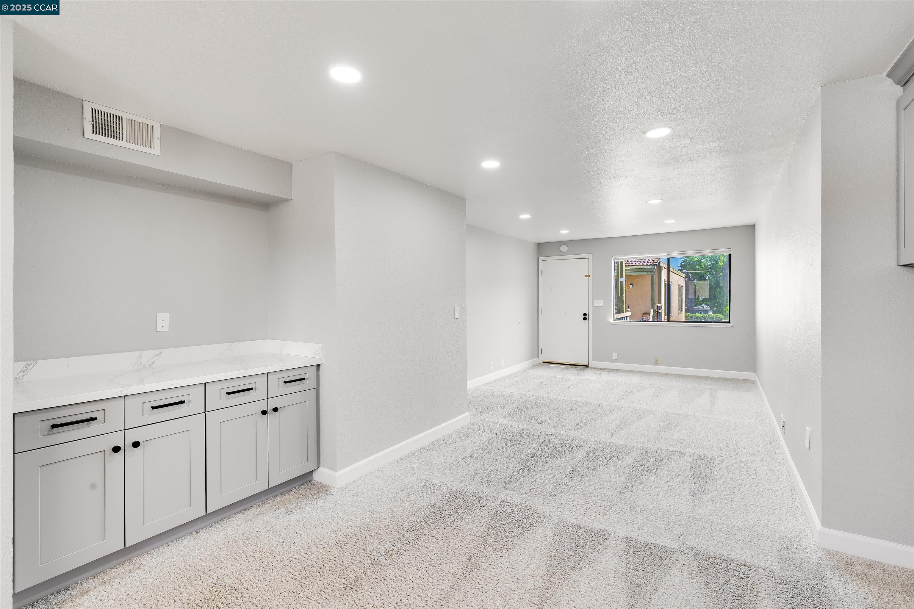 Detail Gallery Image 17 of 42 For 1851 Harrison St #6,  Concord,  CA 94520 - 2 Beds | 1 Baths