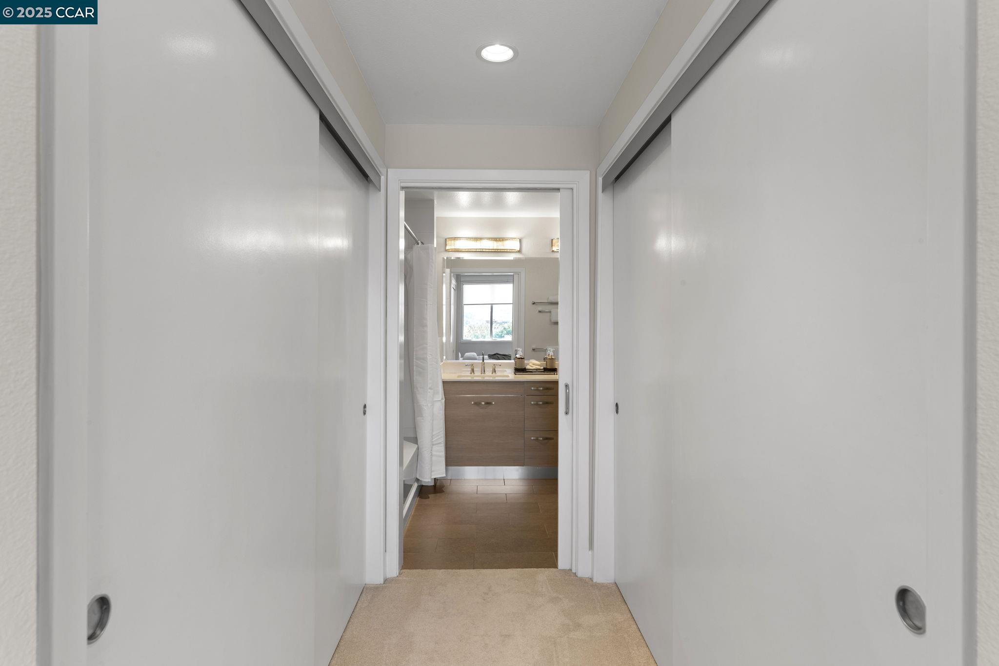 555 Ygnacio Valley Rd # 222, Walnut Creek, California 94596, 2 Bedrooms Bedrooms, 5 Rooms Rooms,2 BathroomsBathrooms,Residential,For Sale,555 Ygnacio Valley Rd # 222,41098656