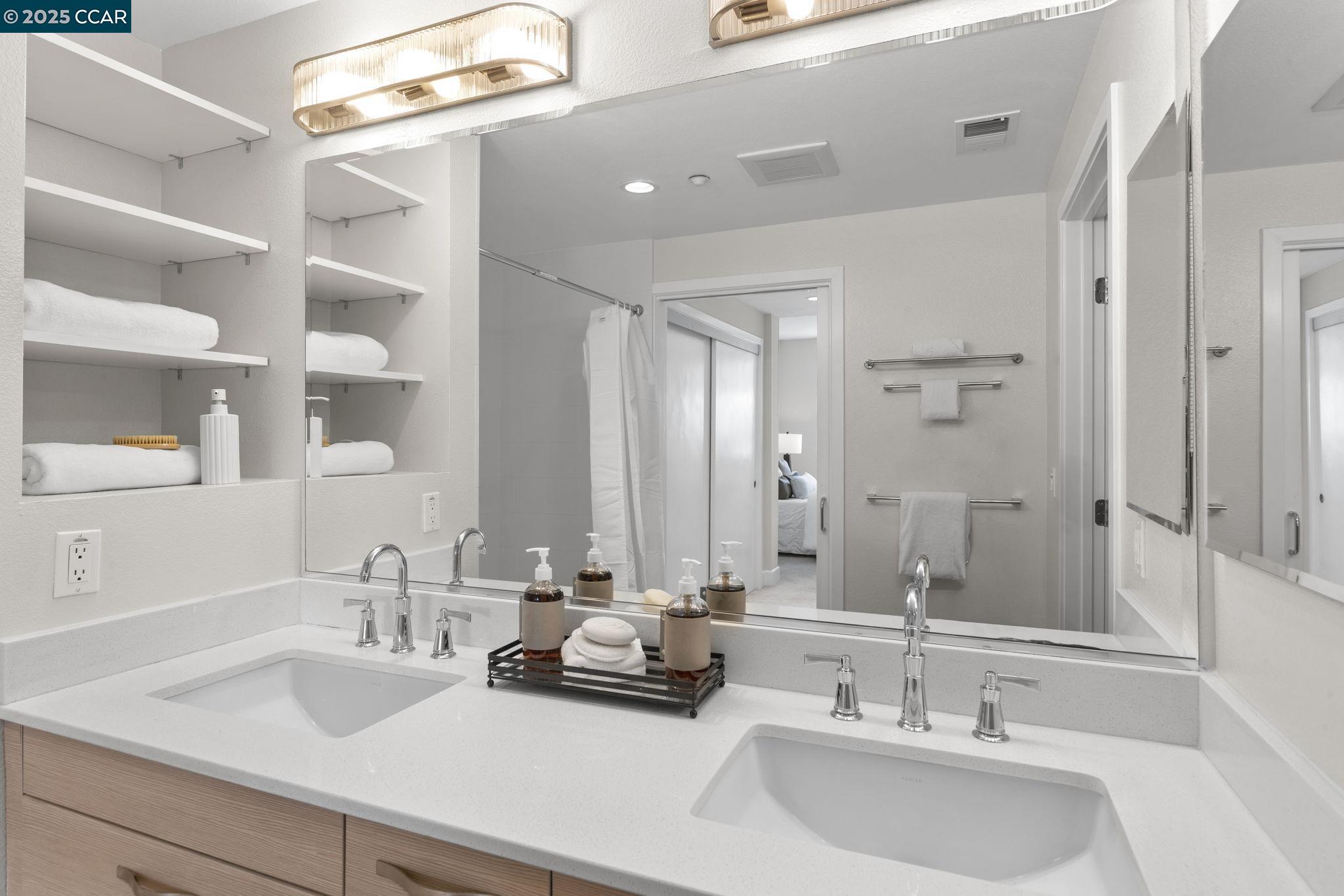 555 Ygnacio Valley Rd # 222, Walnut Creek, California 94596, 2 Bedrooms Bedrooms, 5 Rooms Rooms,2 BathroomsBathrooms,Residential,For Sale,555 Ygnacio Valley Rd # 222,41098656
