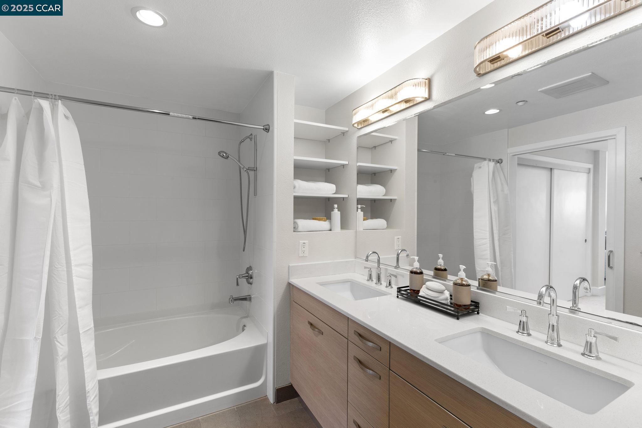 555 Ygnacio Valley Rd # 222, Walnut Creek, California 94596, 2 Bedrooms Bedrooms, 5 Rooms Rooms,2 BathroomsBathrooms,Residential,For Sale,555 Ygnacio Valley Rd # 222,41098656