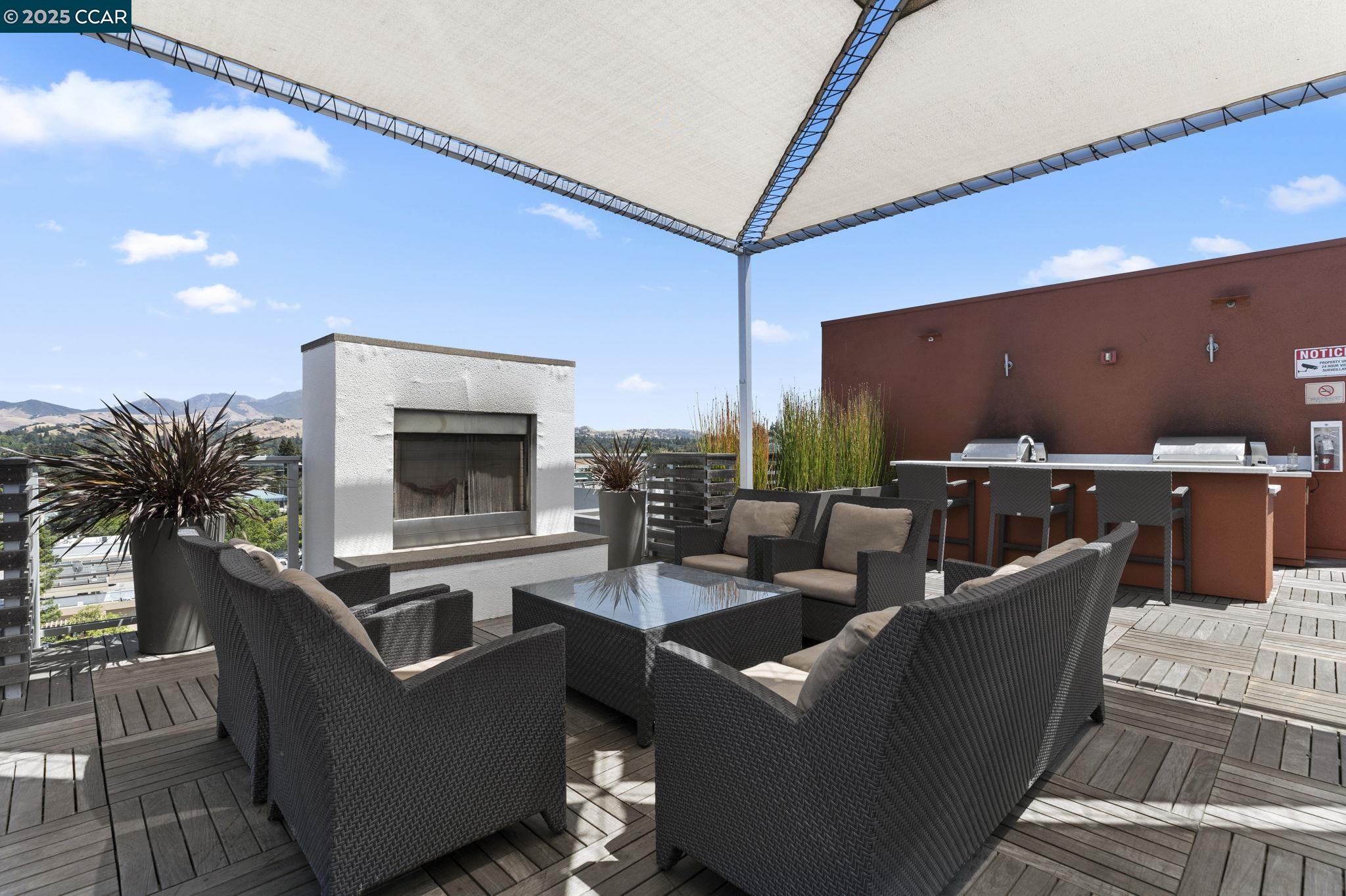 555 Ygnacio Valley Rd # 222, Walnut Creek, California 94596, 2 Bedrooms Bedrooms, 5 Rooms Rooms,2 BathroomsBathrooms,Residential,For Sale,555 Ygnacio Valley Rd # 222,41098656