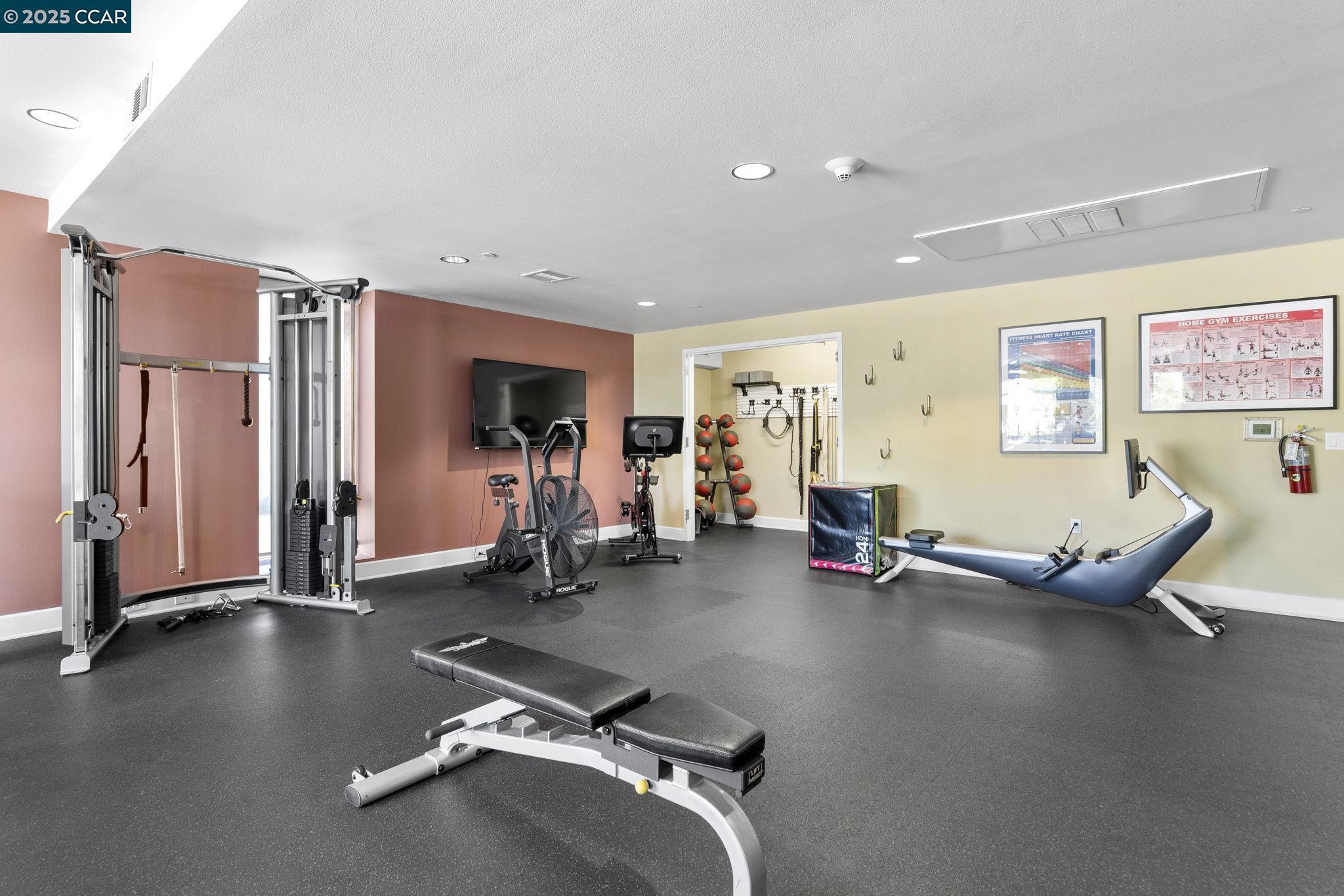 555 Ygnacio Valley Rd # 222, Walnut Creek, California 94596, 2 Bedrooms Bedrooms, 5 Rooms Rooms,2 BathroomsBathrooms,Residential,For Sale,555 Ygnacio Valley Rd # 222,41098656
