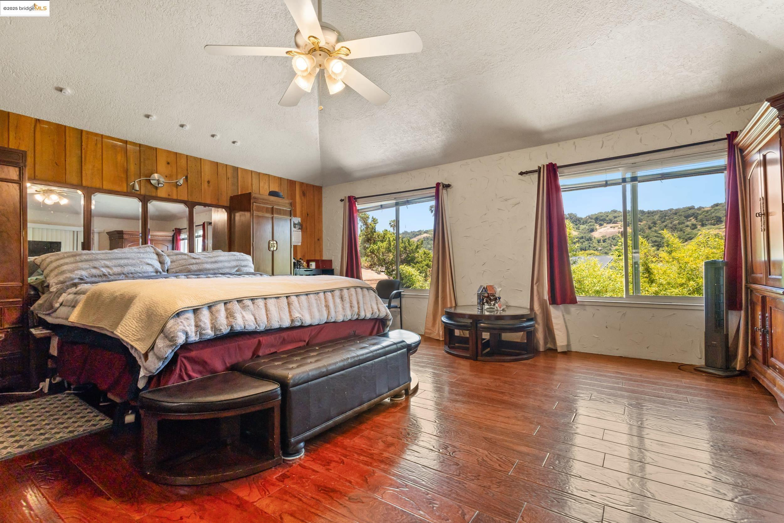 Detail Gallery Image 15 of 51 For 5807 Santa Teresa Blvd, San Jose,  CA 95123 - 4 Beds | 3 Baths