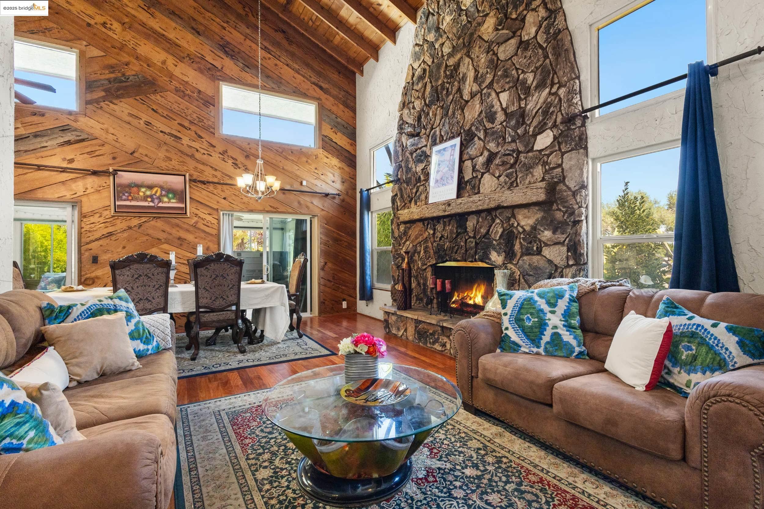 Detail Gallery Image 3 of 51 For 5807 Santa Teresa Blvd, San Jose,  CA 95123 - 4 Beds | 3 Baths