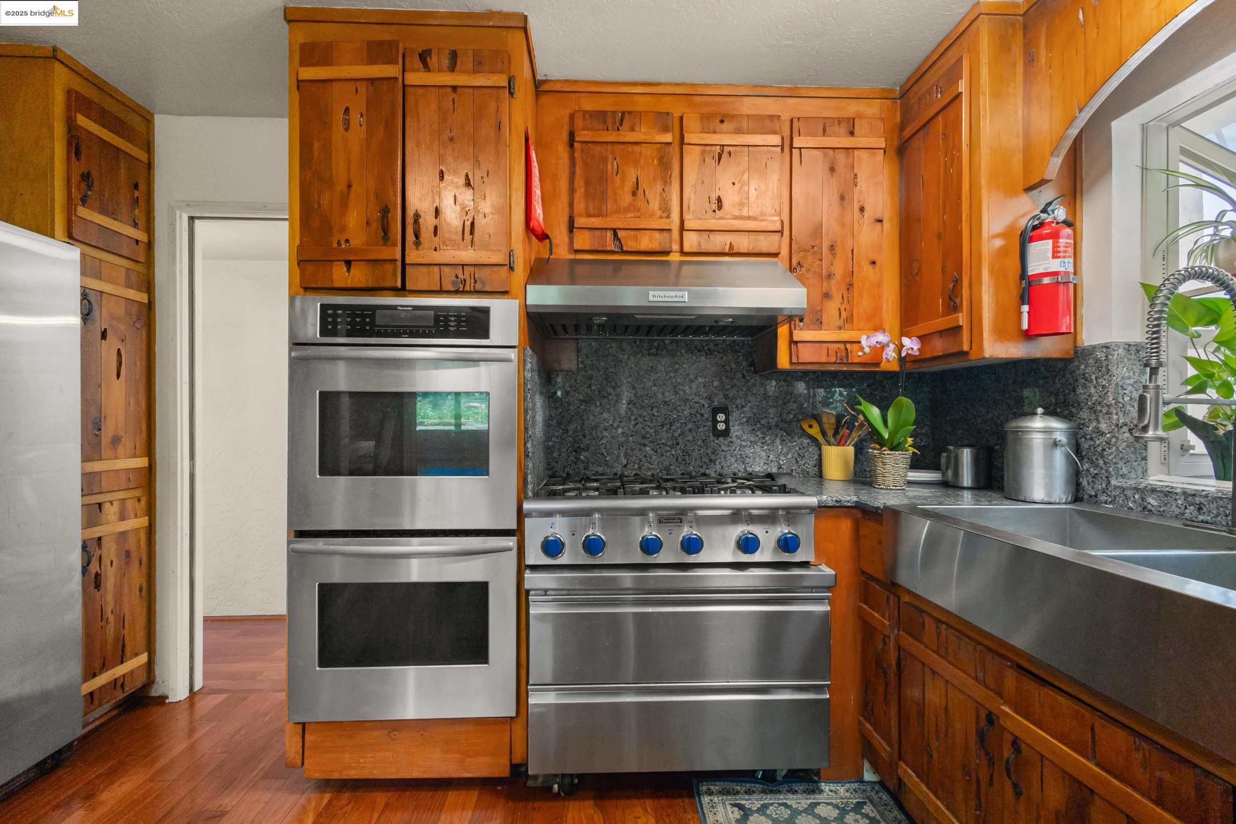 Detail Gallery Image 9 of 51 For 5807 Santa Teresa Blvd, San Jose,  CA 95123 - 4 Beds | 3 Baths