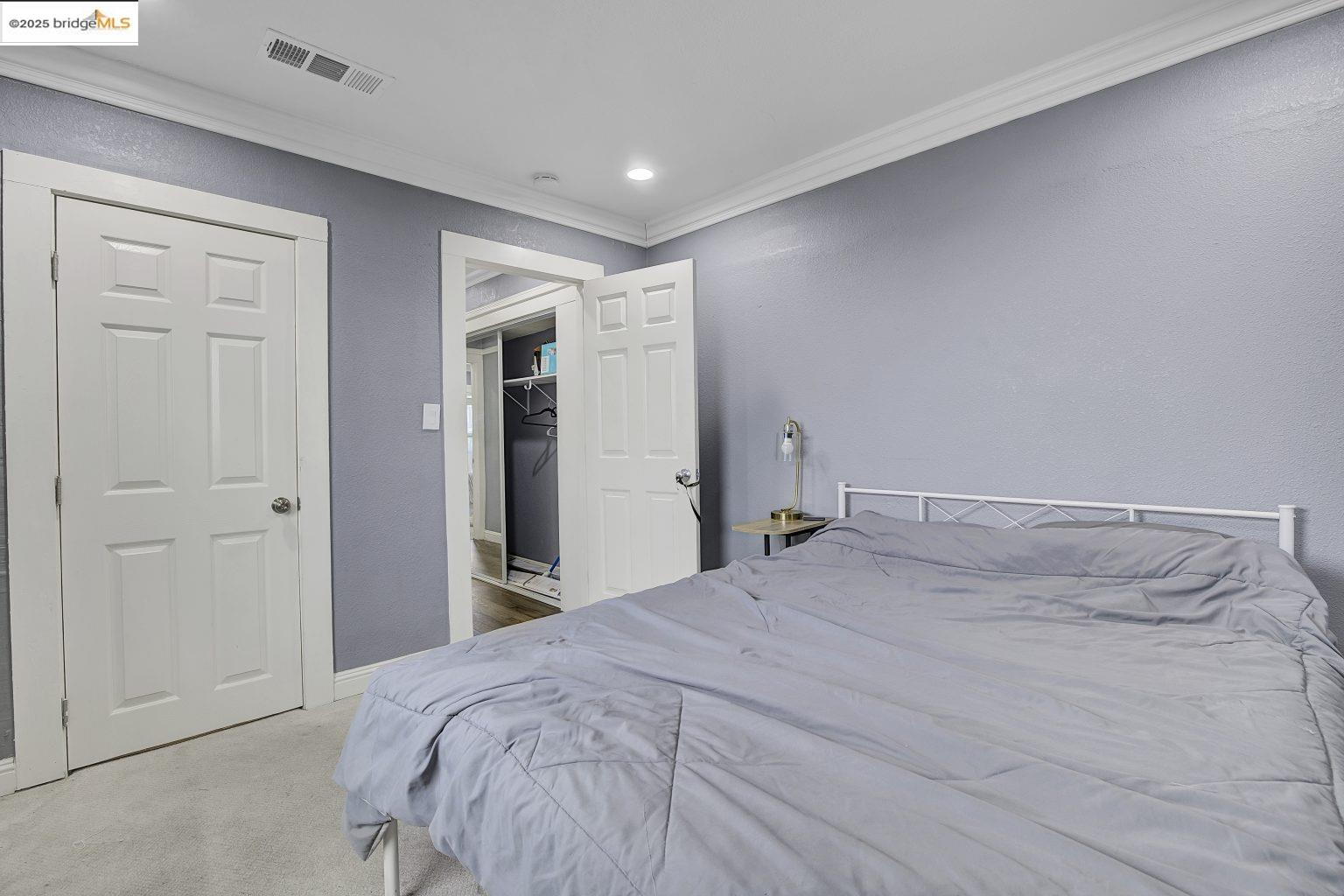 Detail Gallery Image 20 of 43 For 2419 Linden St, Oakland,  CA 94607 - 4 Beds | 2 Baths
