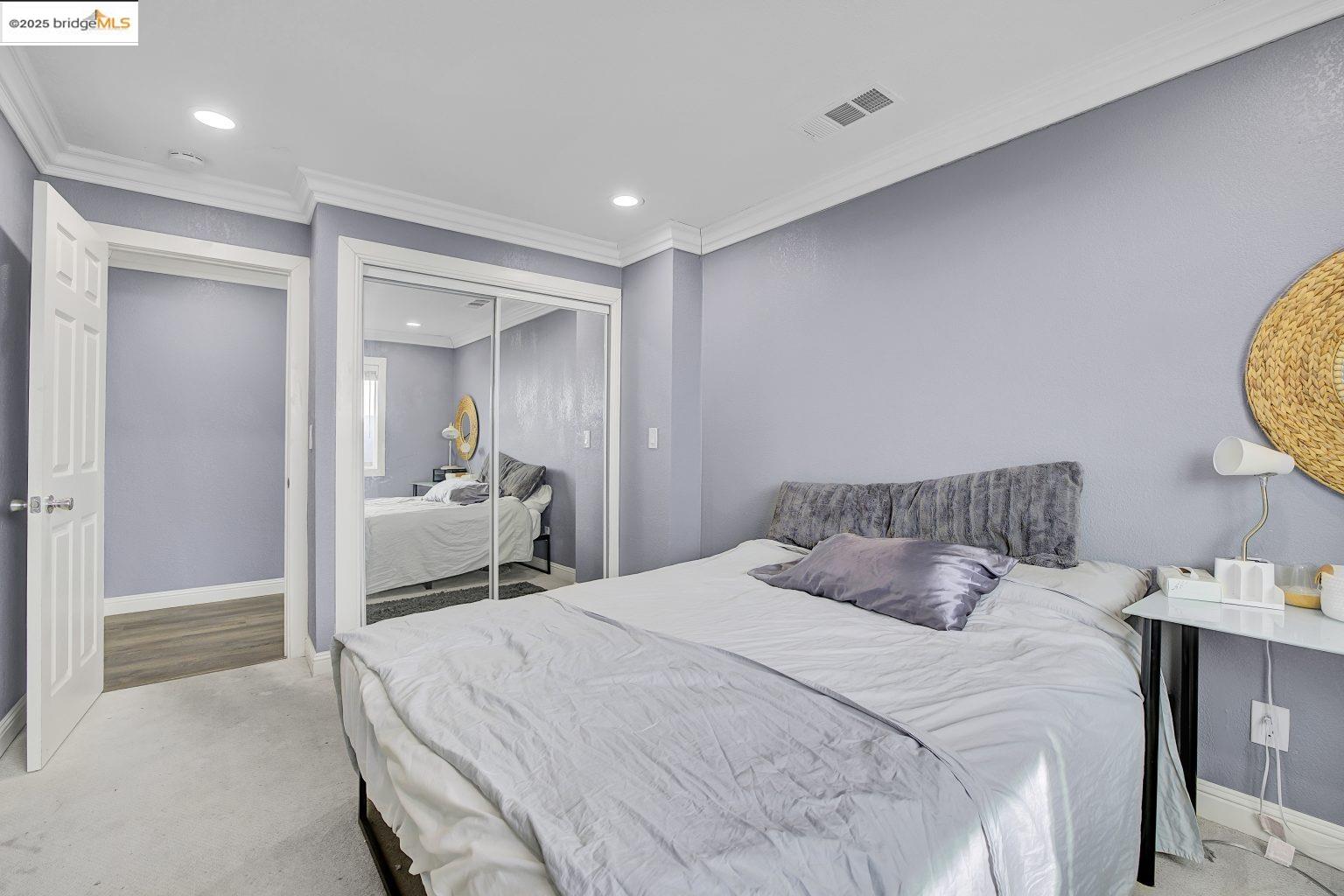 Detail Gallery Image 24 of 43 For 2419 Linden St, Oakland,  CA 94607 - 4 Beds | 2 Baths