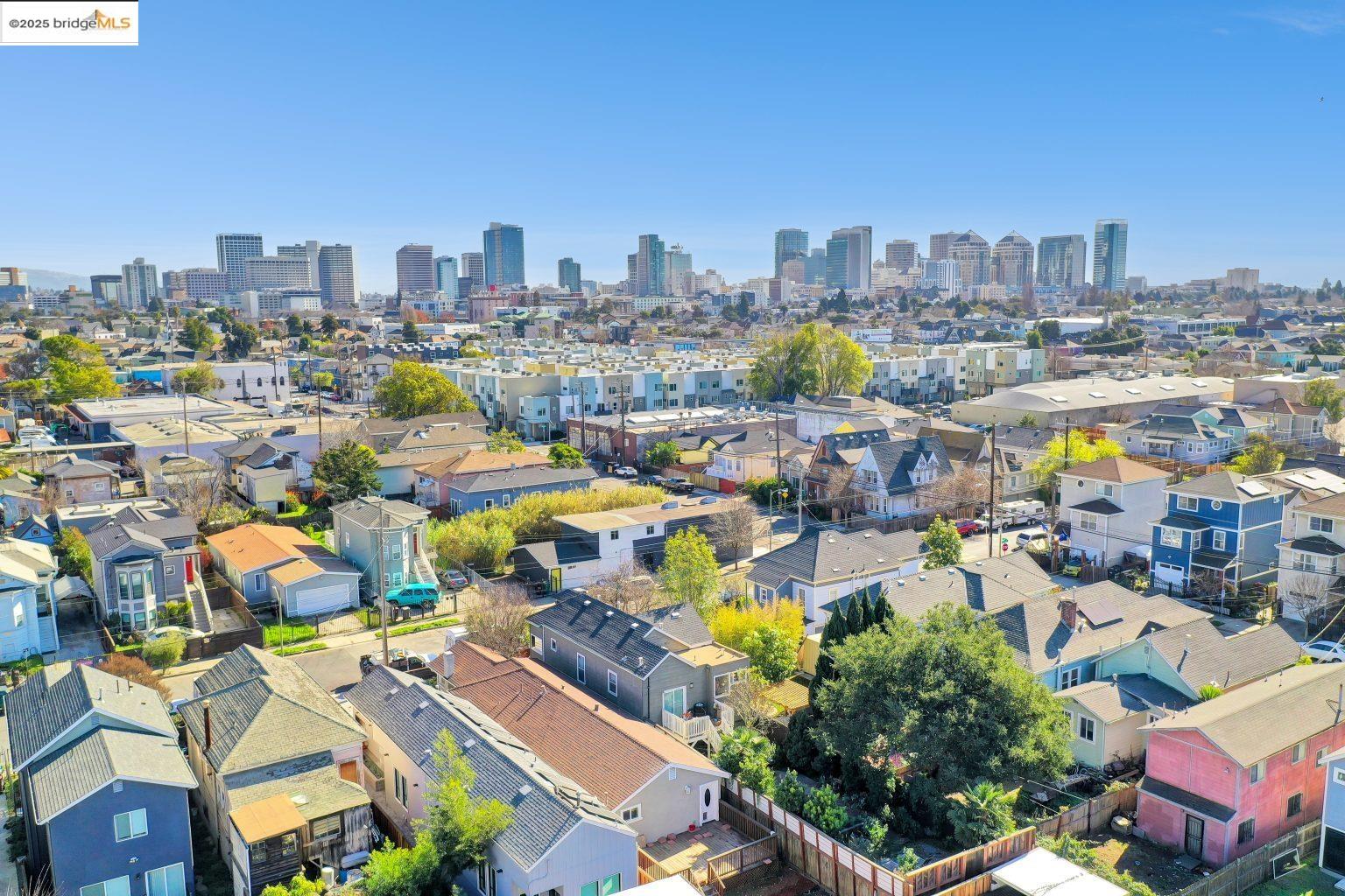 Detail Gallery Image 40 of 43 For 2419 Linden St, Oakland,  CA 94607 - 4 Beds | 2 Baths