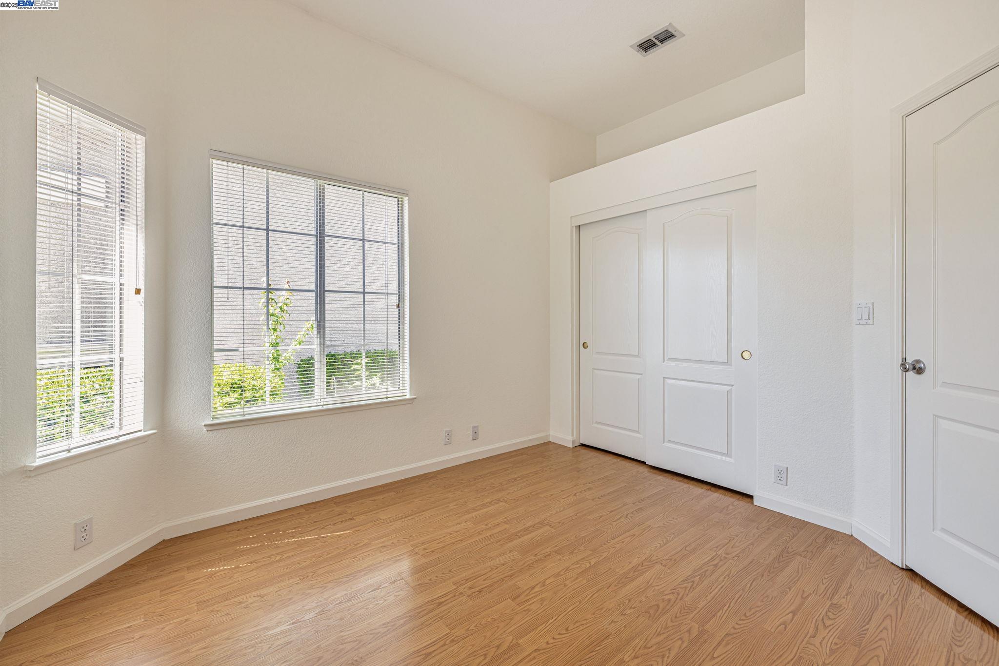 4609 Carrigan Lane, Carmichael, California 95608, 4 Bedrooms Bedrooms, 7 Rooms Rooms,2 BathroomsBathrooms,Residential,For Sale,4609 Carrigan Lane,41098659