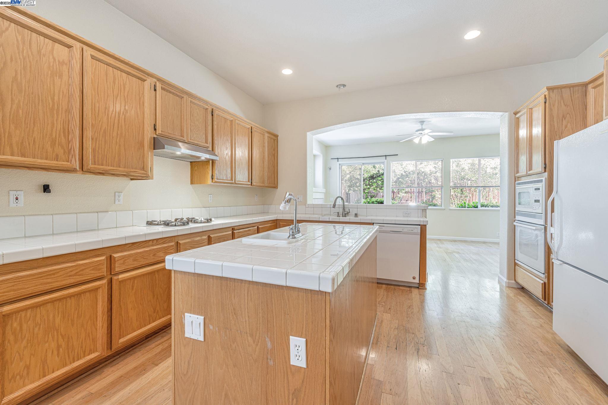 4609 Carrigan Lane, Carmichael, California 95608, 4 Bedrooms Bedrooms, 7 Rooms Rooms,2 BathroomsBathrooms,Residential,For Sale,4609 Carrigan Lane,41098659