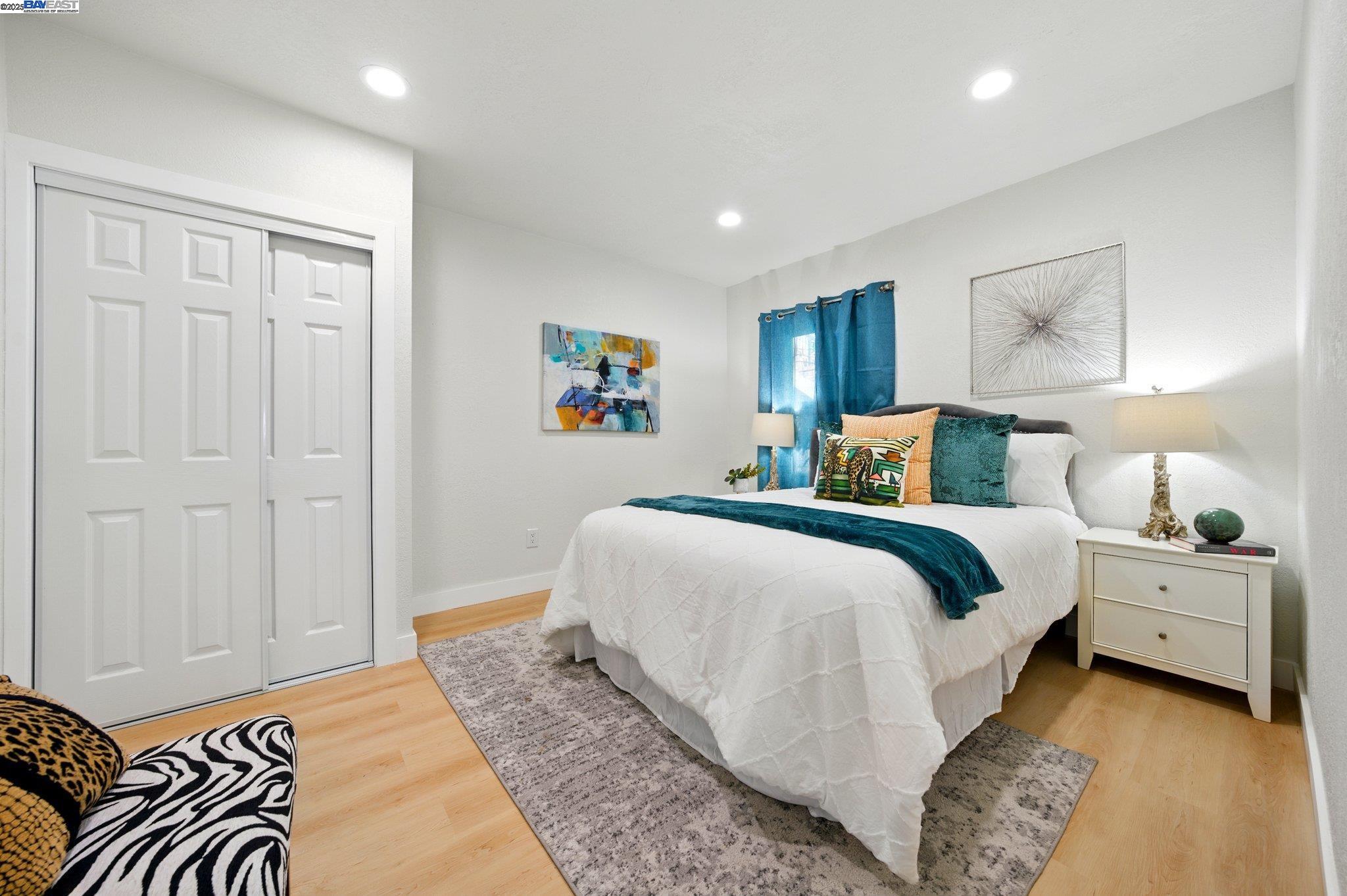 Detail Gallery Image 18 of 39 For 3288 School Street, Oakland,  CA 94602 - 5 Beds | 3 Baths