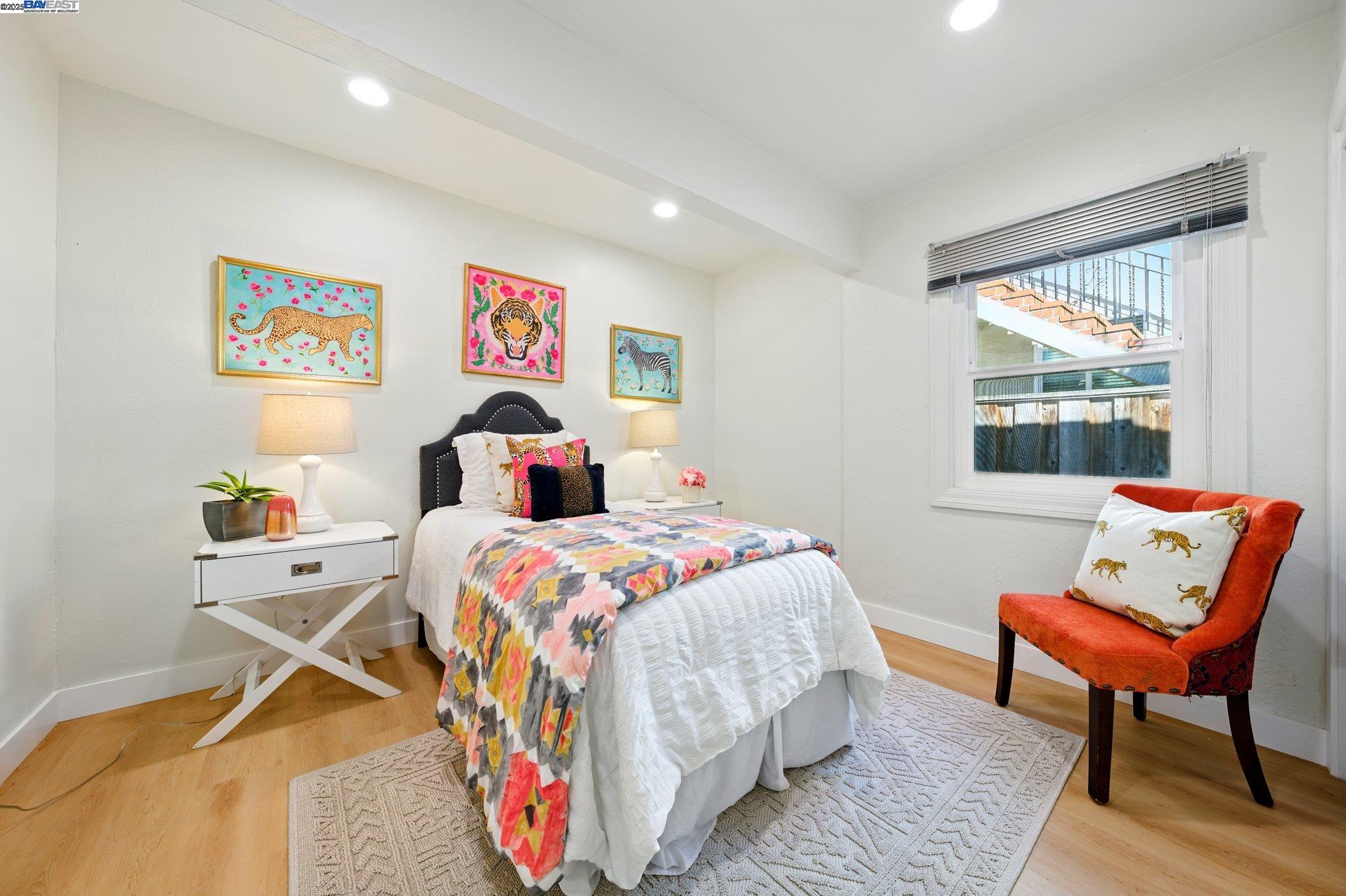 Detail Gallery Image 24 of 39 For 3288 School Street, Oakland,  CA 94602 - 5 Beds | 3 Baths