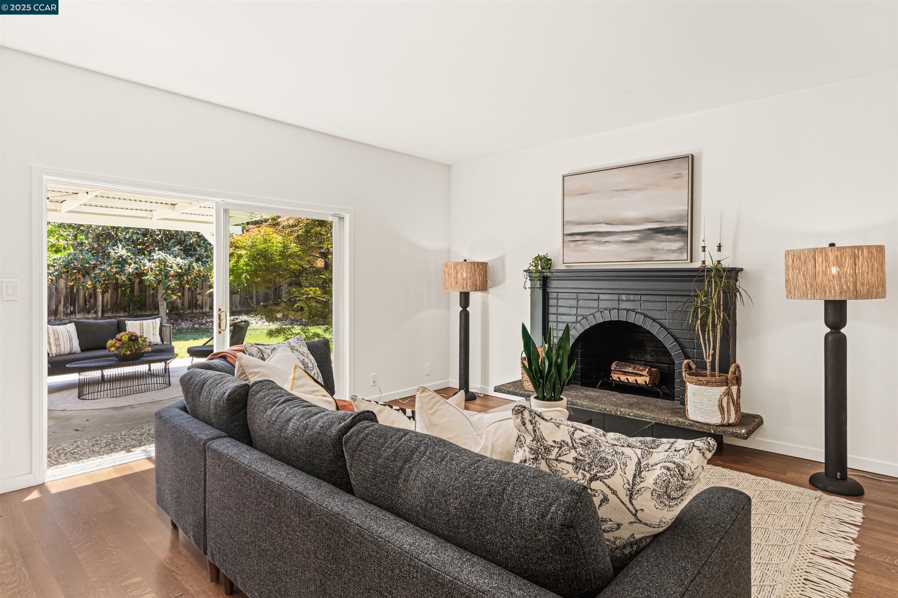 933 Savannah Cir, Walnut Creek, California 94598, 4 Bedrooms Bedrooms, 9 Rooms Rooms,2 BathroomsBathrooms,Residential,For Sale,933 Savannah Cir,41098662