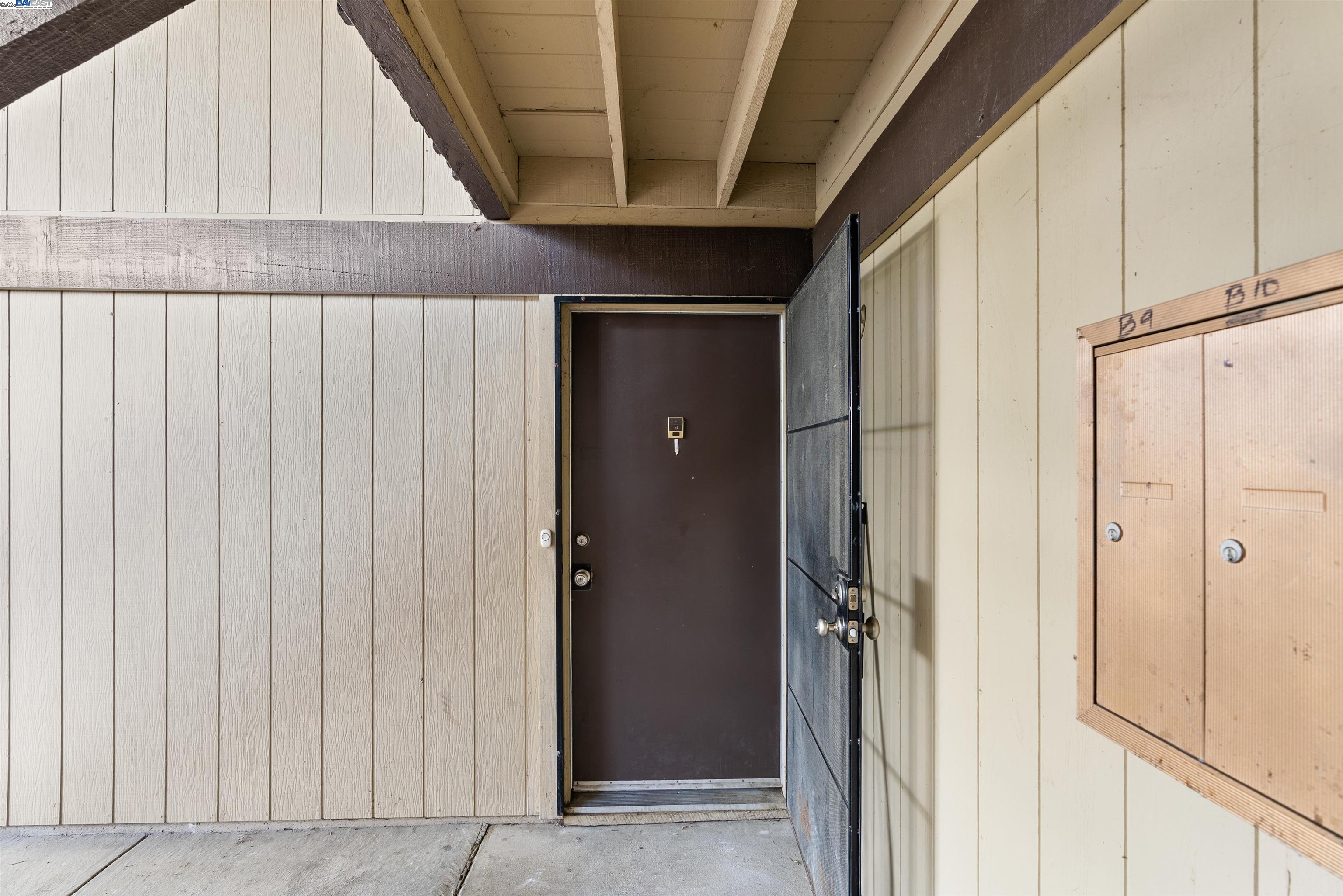 355 Parkview Terrace # B9, Vallejo, California 94589, 1 Bedroom Bedrooms, 3 Rooms Rooms,1 BathroomBathrooms,Residential,For Sale,355 Parkview Terrace # B9,41098665