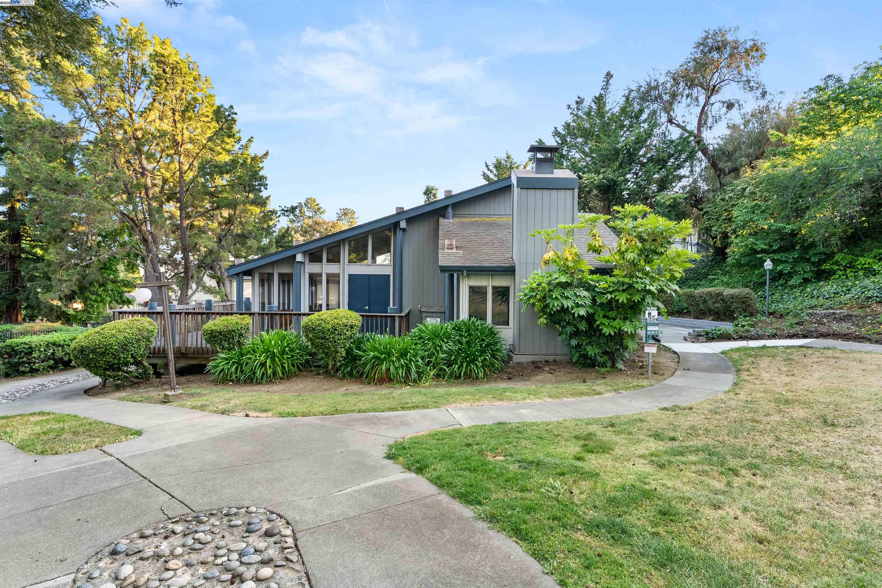 355 Parkview Terrace # B9, Vallejo, California 94589, 1 Bedroom Bedrooms, 3 Rooms Rooms,1 BathroomBathrooms,Residential,For Sale,355 Parkview Terrace # B9,41098665