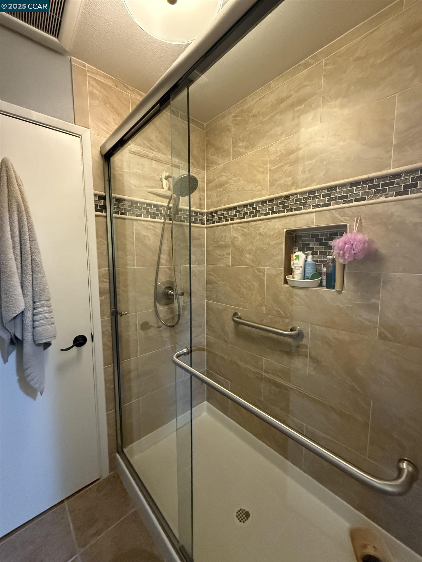 Detail Gallery Image 15 of 32 For 1036 Oak Grove Rd #105,  Concord,  CA 94518 - 2 Beds | 1/1 Baths