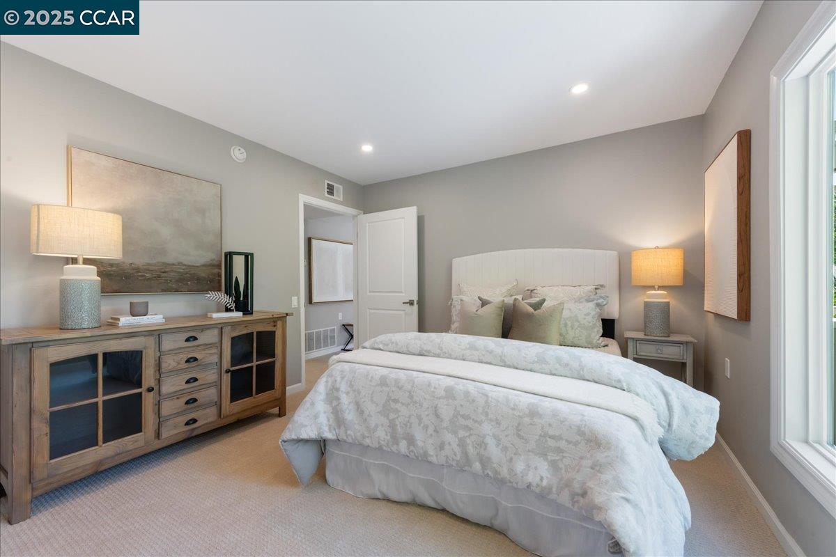 Detail Gallery Image 29 of 38 For 2749 Pine Knoll Dr. #1,  Walnut Creek,  CA 94595 - 2 Beds | 2 Baths