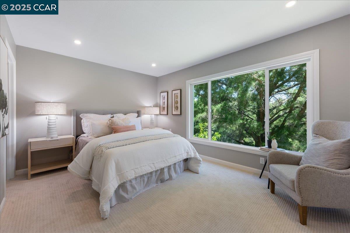 Detail Gallery Image 30 of 38 For 2749 Pine Knoll Dr. #1,  Walnut Creek,  CA 94595 - 2 Beds | 2 Baths