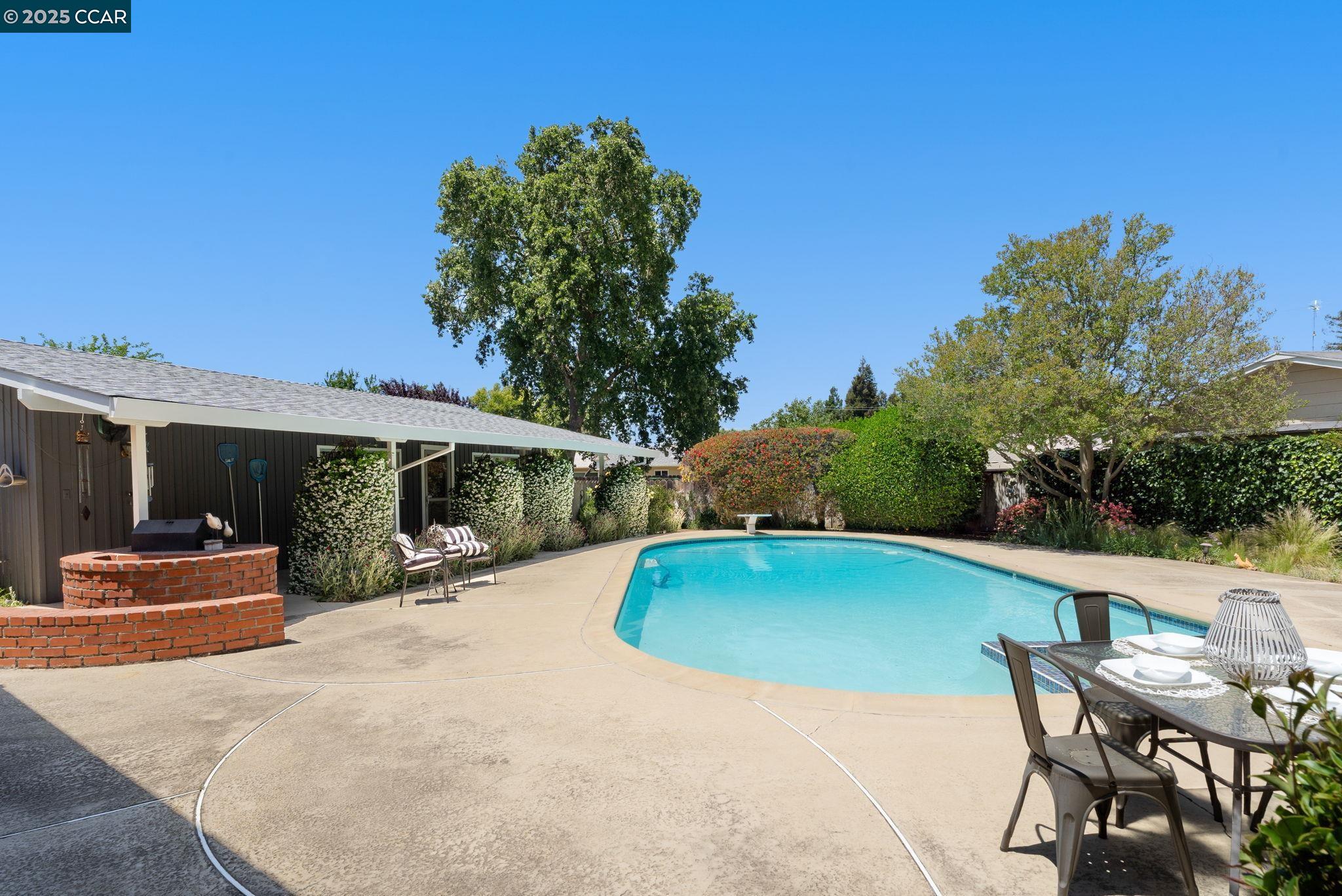 3607 Hammond Pl, Concord, California 94519, 3 Bedrooms Bedrooms, 10 Rooms Rooms,1 BathroomBathrooms,Residential,For Sale,3607 Hammond Pl,41098669