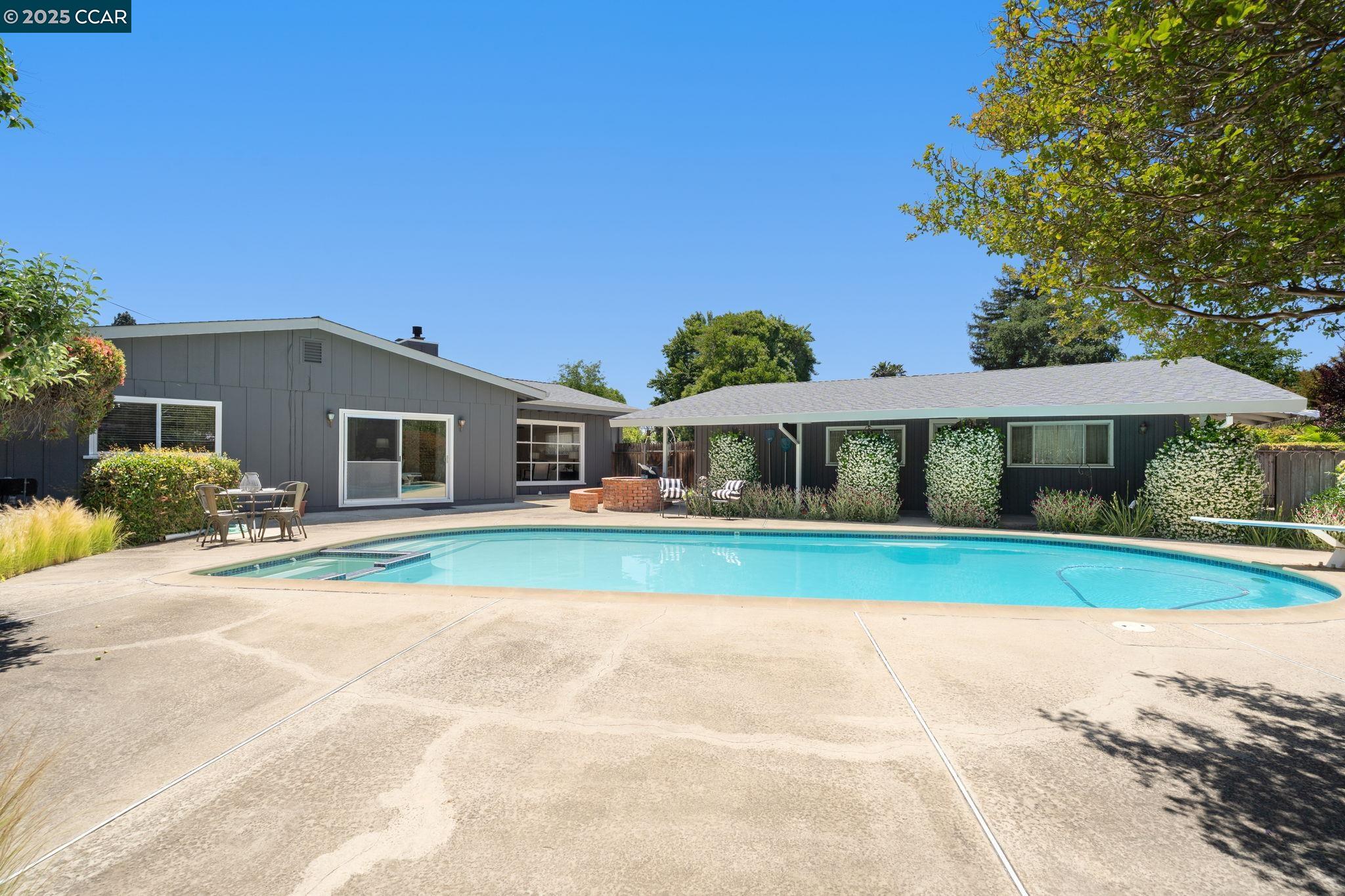 3607 Hammond Pl, Concord, California 94519, 3 Bedrooms Bedrooms, 10 Rooms Rooms,1 BathroomBathrooms,Residential,For Sale,3607 Hammond Pl,41098669