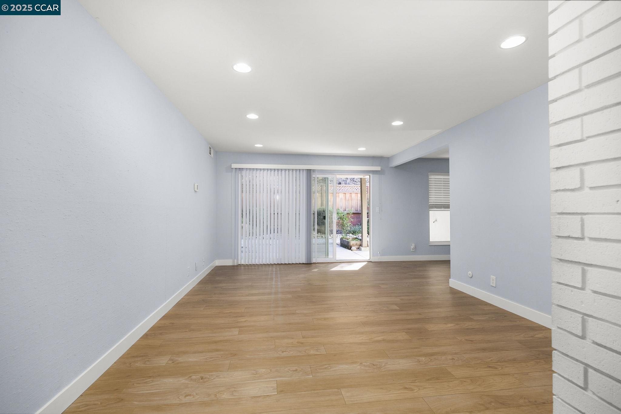 651 Moraga Rd # 13, Moraga, California 94556, 3 Bedrooms Bedrooms, 7 Rooms Rooms,2 BathroomsBathrooms,Residential,For Sale,651 Moraga Rd # 13,41098671