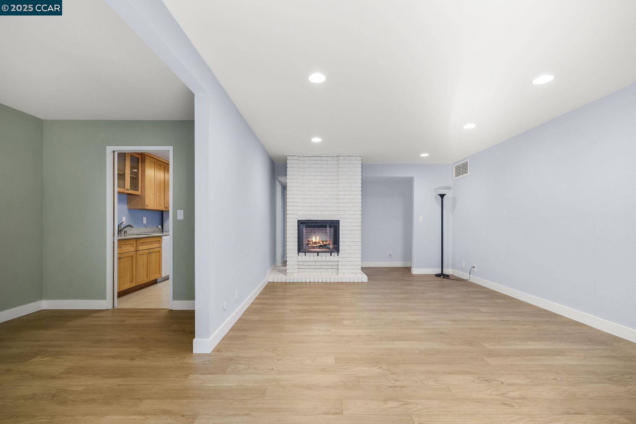 651 Moraga Rd # 13, Moraga, California 94556, 3 Bedrooms Bedrooms, 7 Rooms Rooms,2 BathroomsBathrooms,Residential,For Sale,651 Moraga Rd # 13,41098671